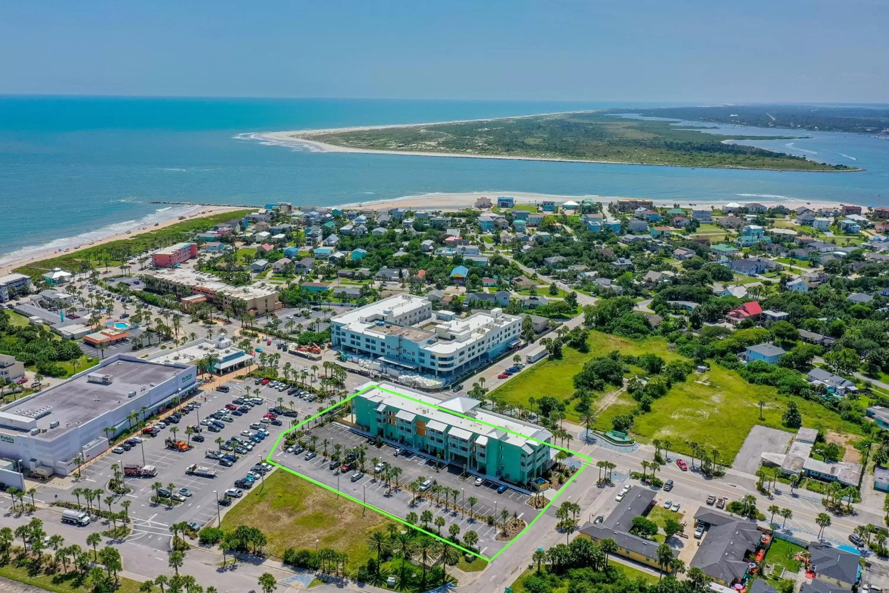 Property building, Bird's-eye View in Holiday Inn Express St. Augustine - Vilano Beach, an IHG Hotel