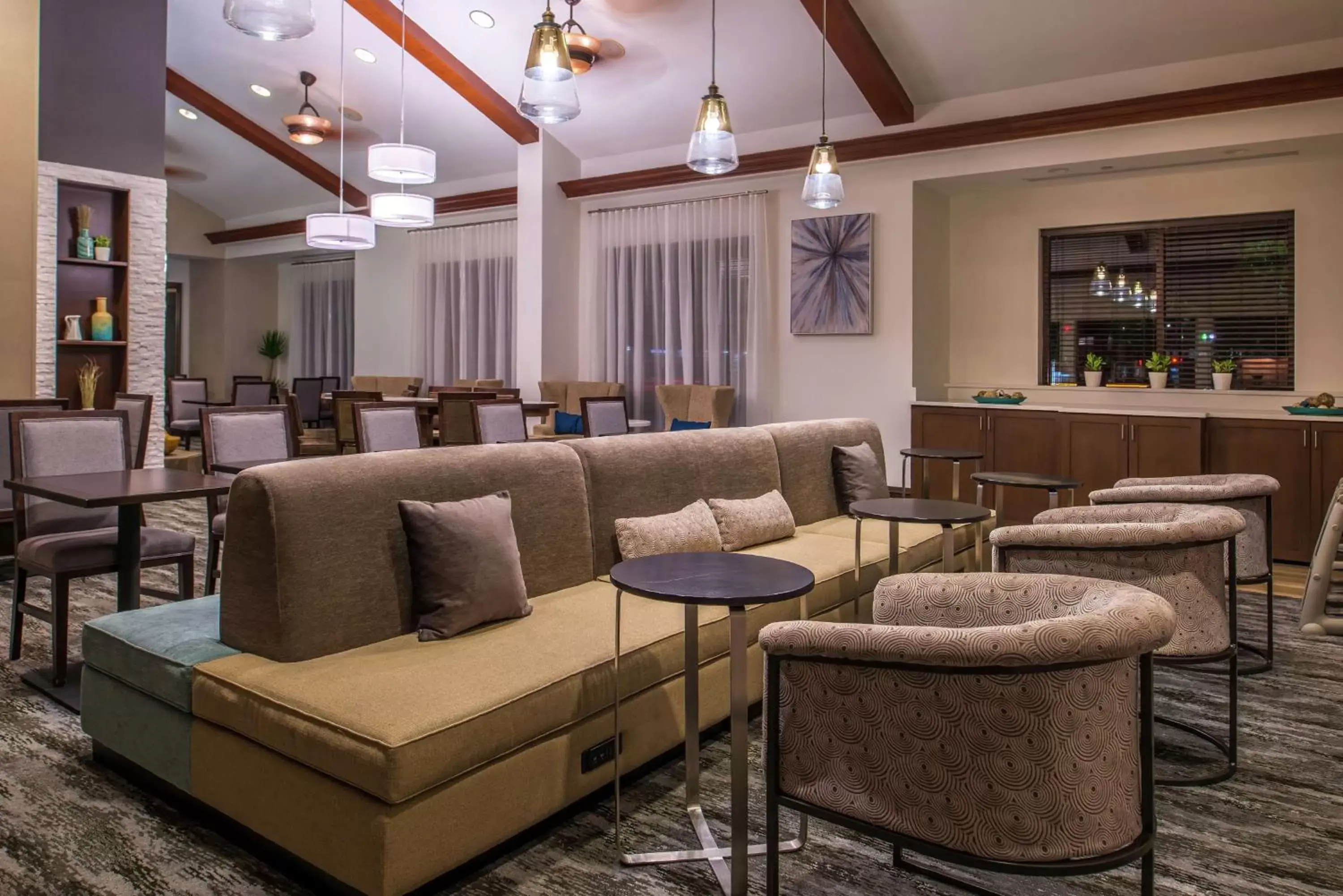 Property building, Lounge/Bar in Homewood Suites by Hilton Jacksonville-Downtown/Southbank