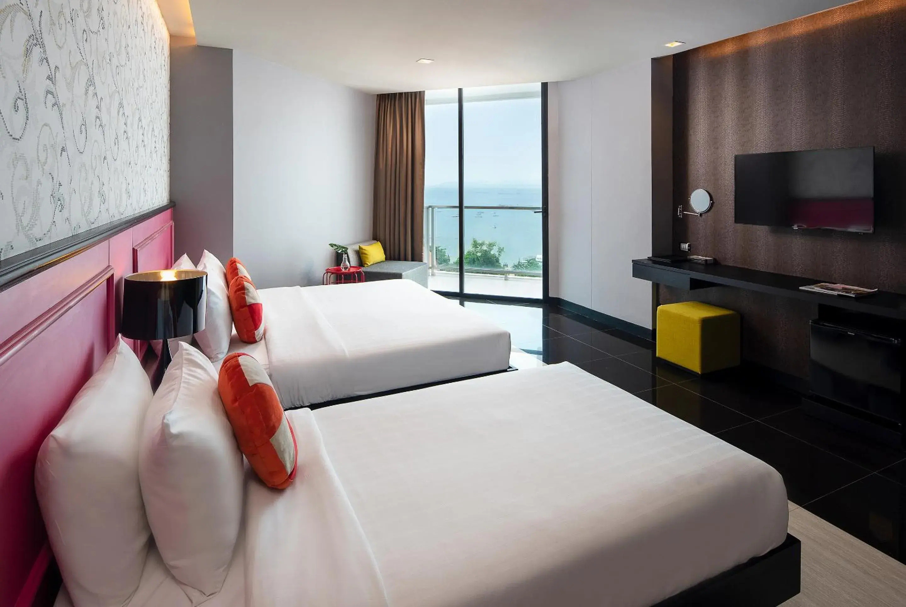 Photo of the whole room, Bed in Tsix5 Phenomenal Hotel Pattaya