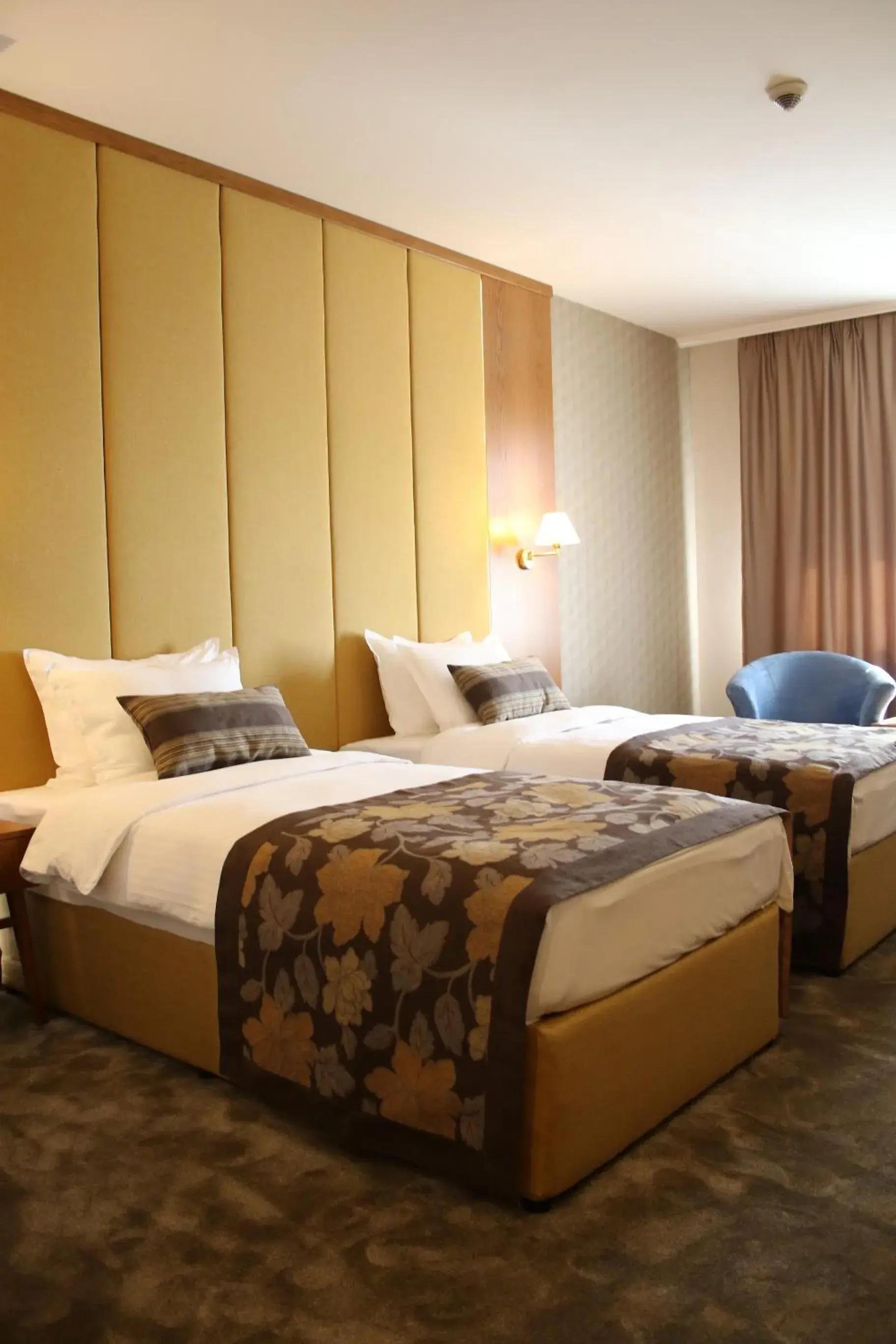 Bed in Hotel Golden Tulip Varna