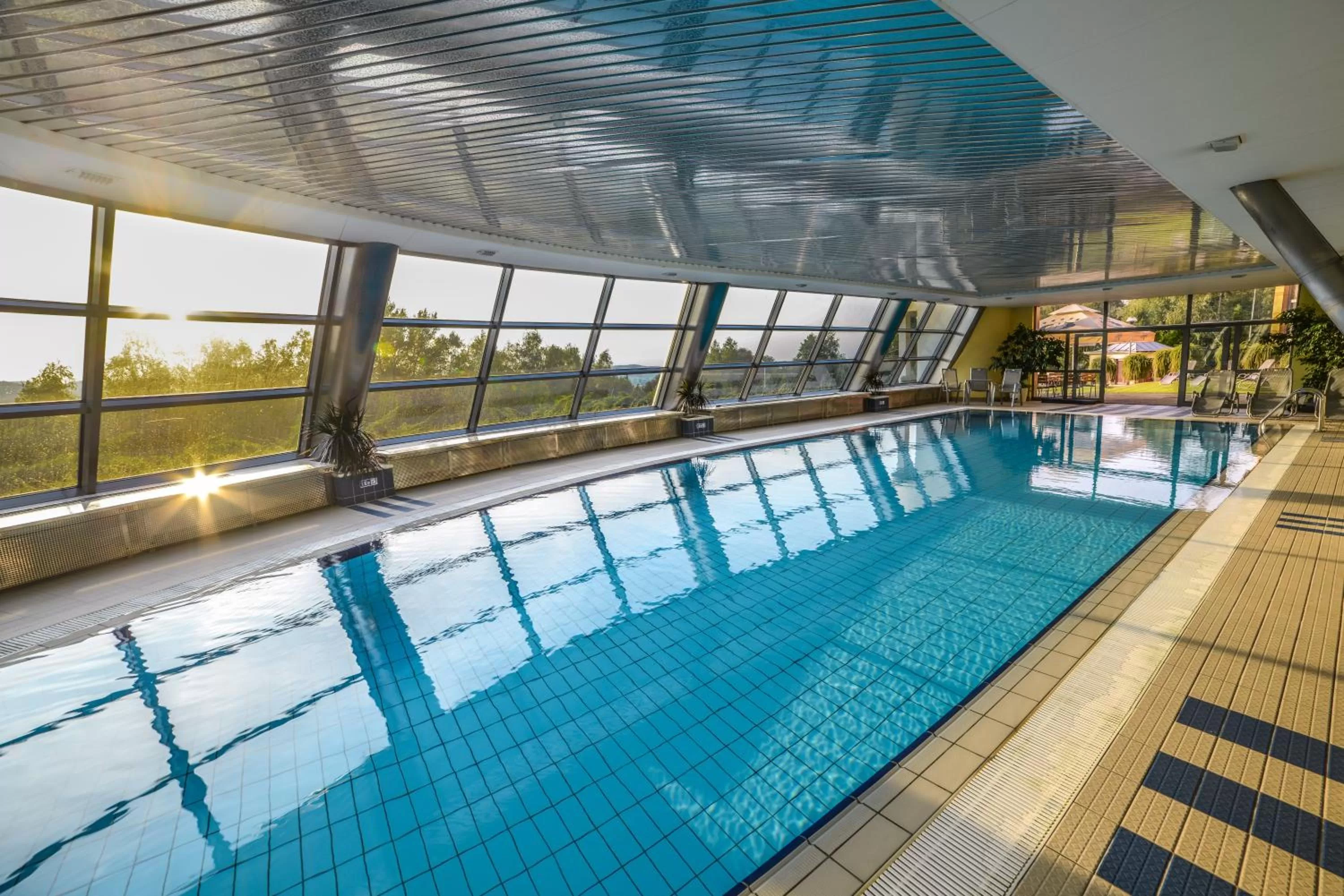 Swimming pool in Hotel Belweder