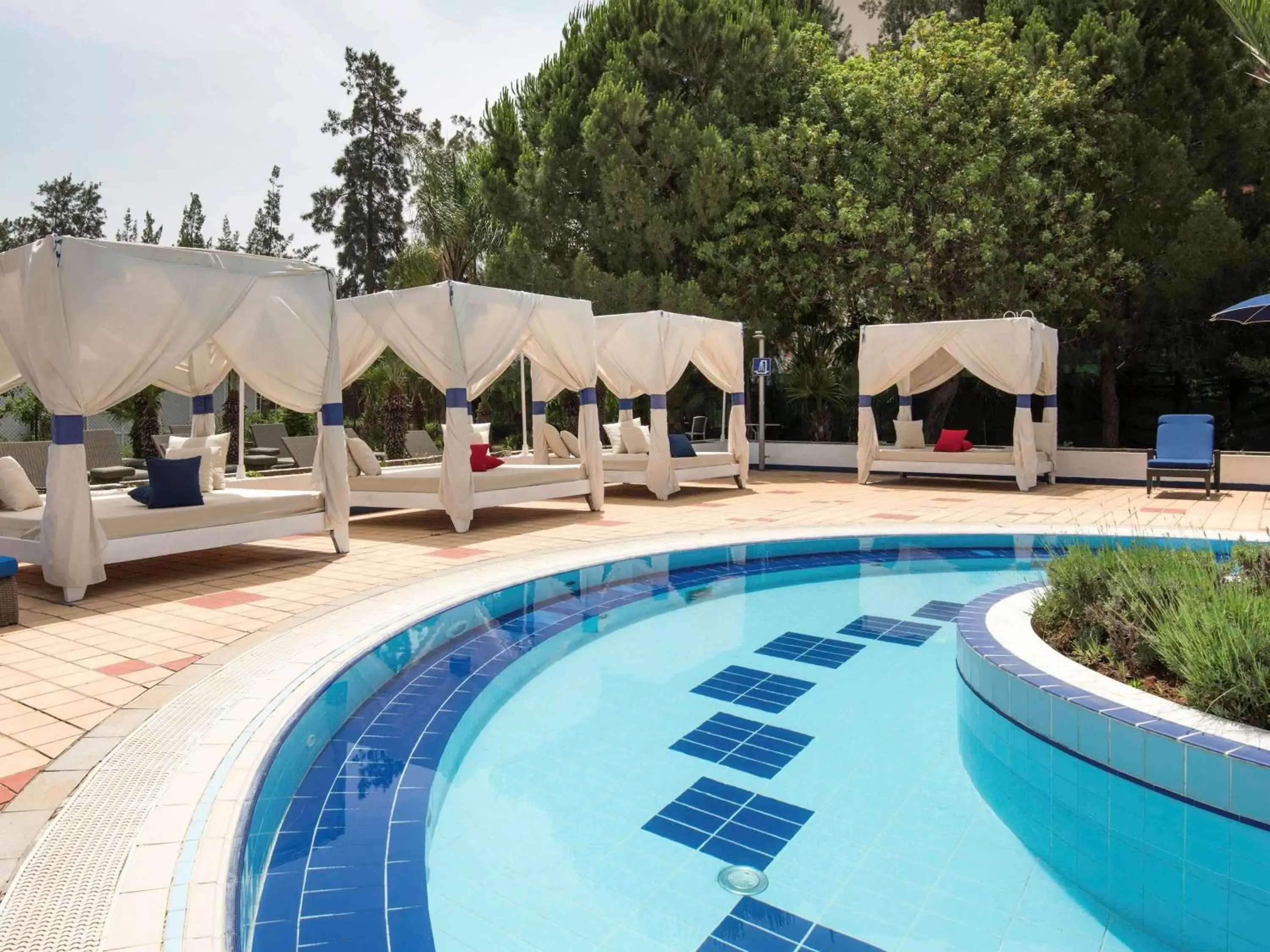 Activities, Swimming Pool in Hotel Mercure Alger Aéroport