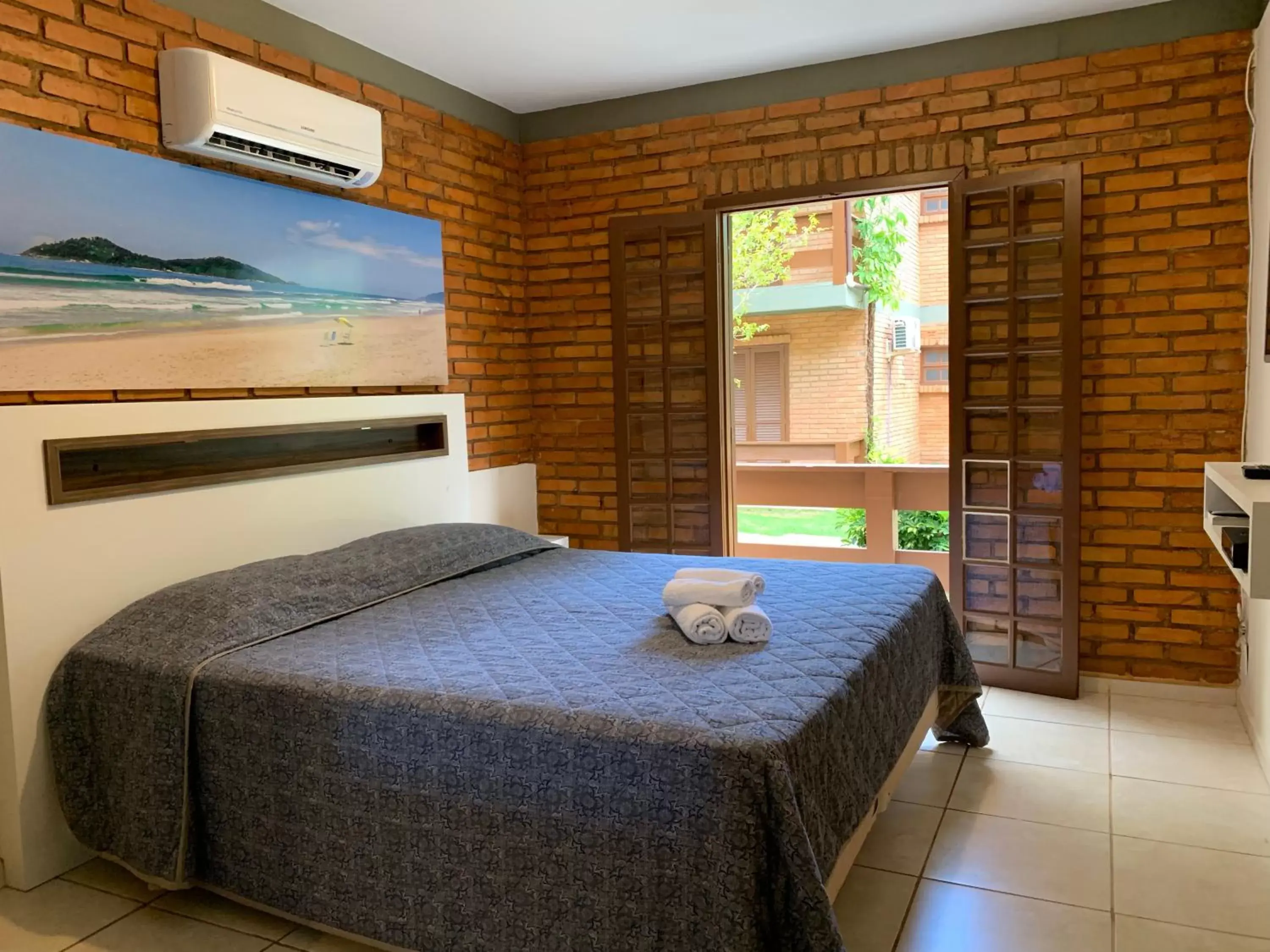 Chalet in Hotel São Sebastião da Praia Chalet in Hotel São Sebastião da Praia