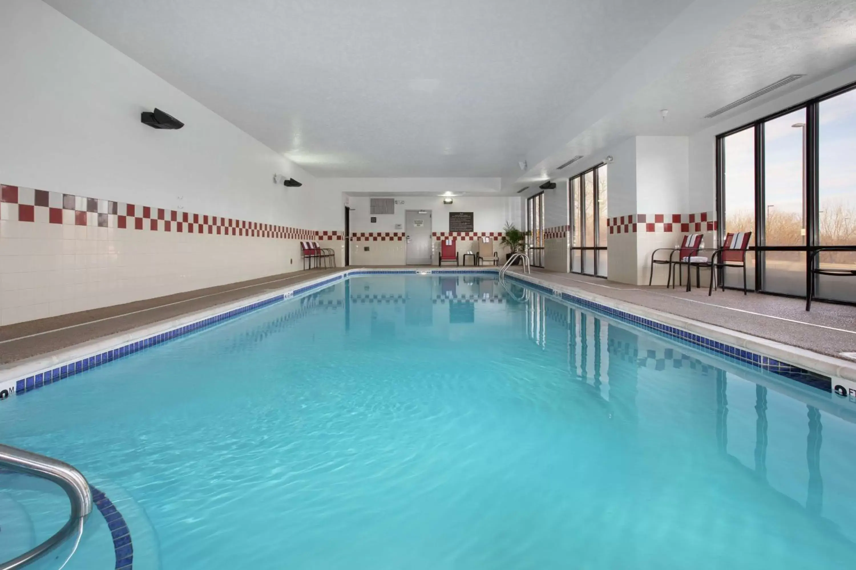 Pool view, Swimming Pool in Hampton Inn Bellevue