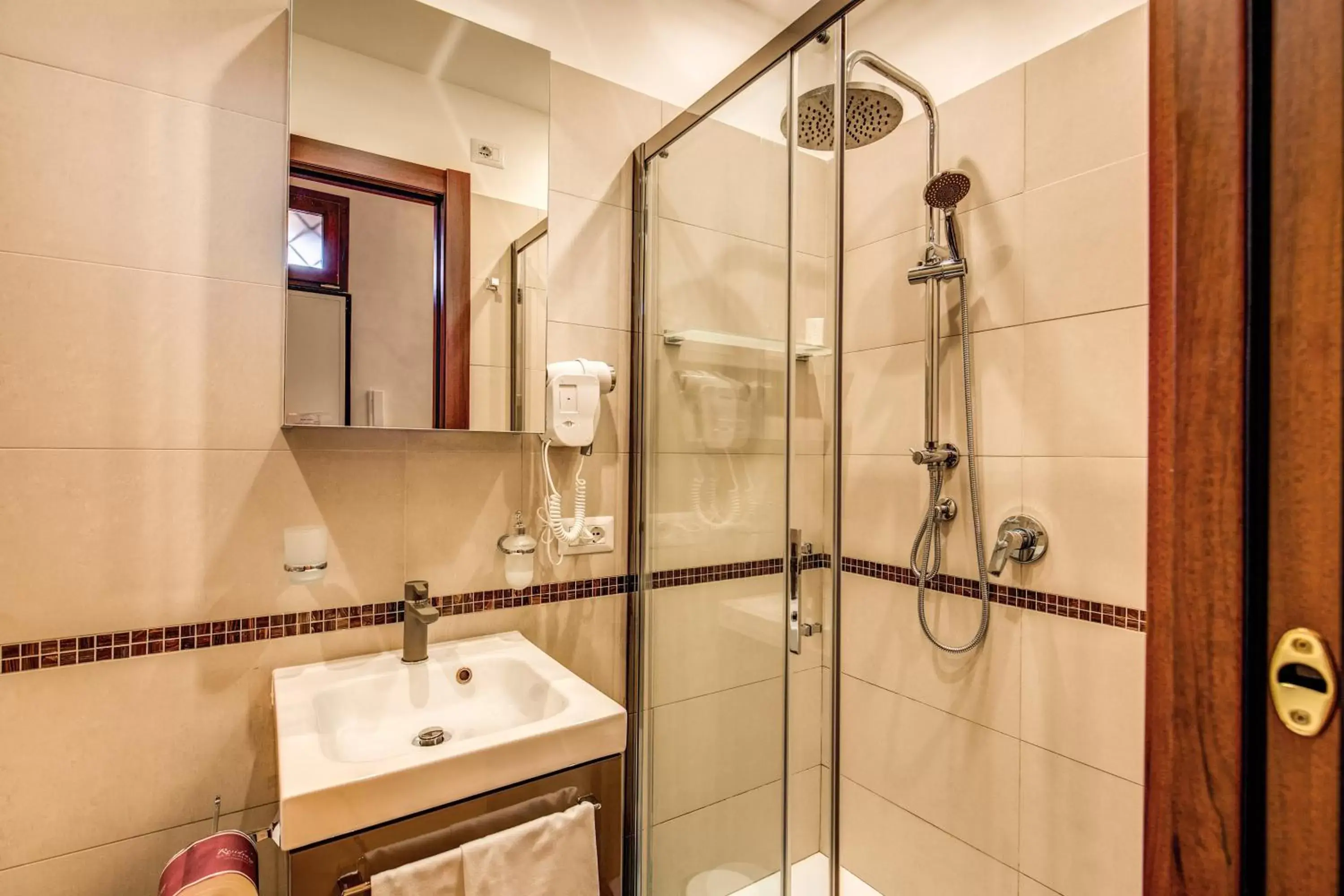 Shower, Bathroom in Residenza San Calisto