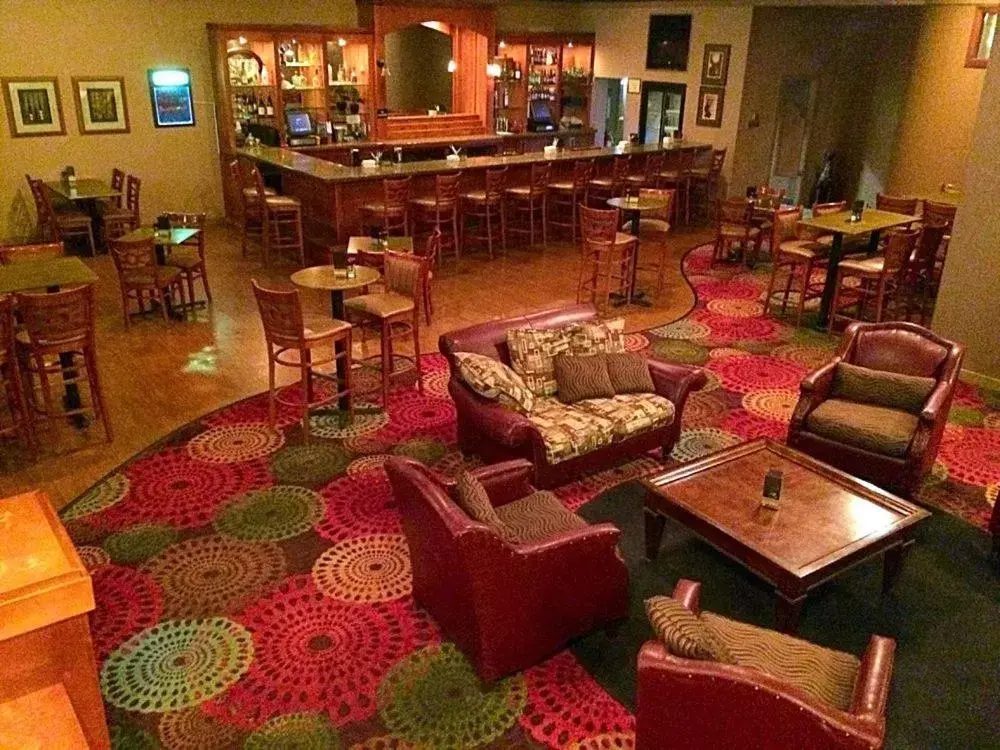 Restaurant/places to eat, Lounge/Bar in Days Inn by Wyndham Warren