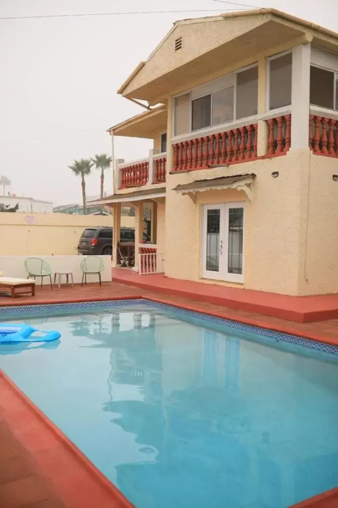 Swimming Pool in Playa Hermosa Inn at the beach