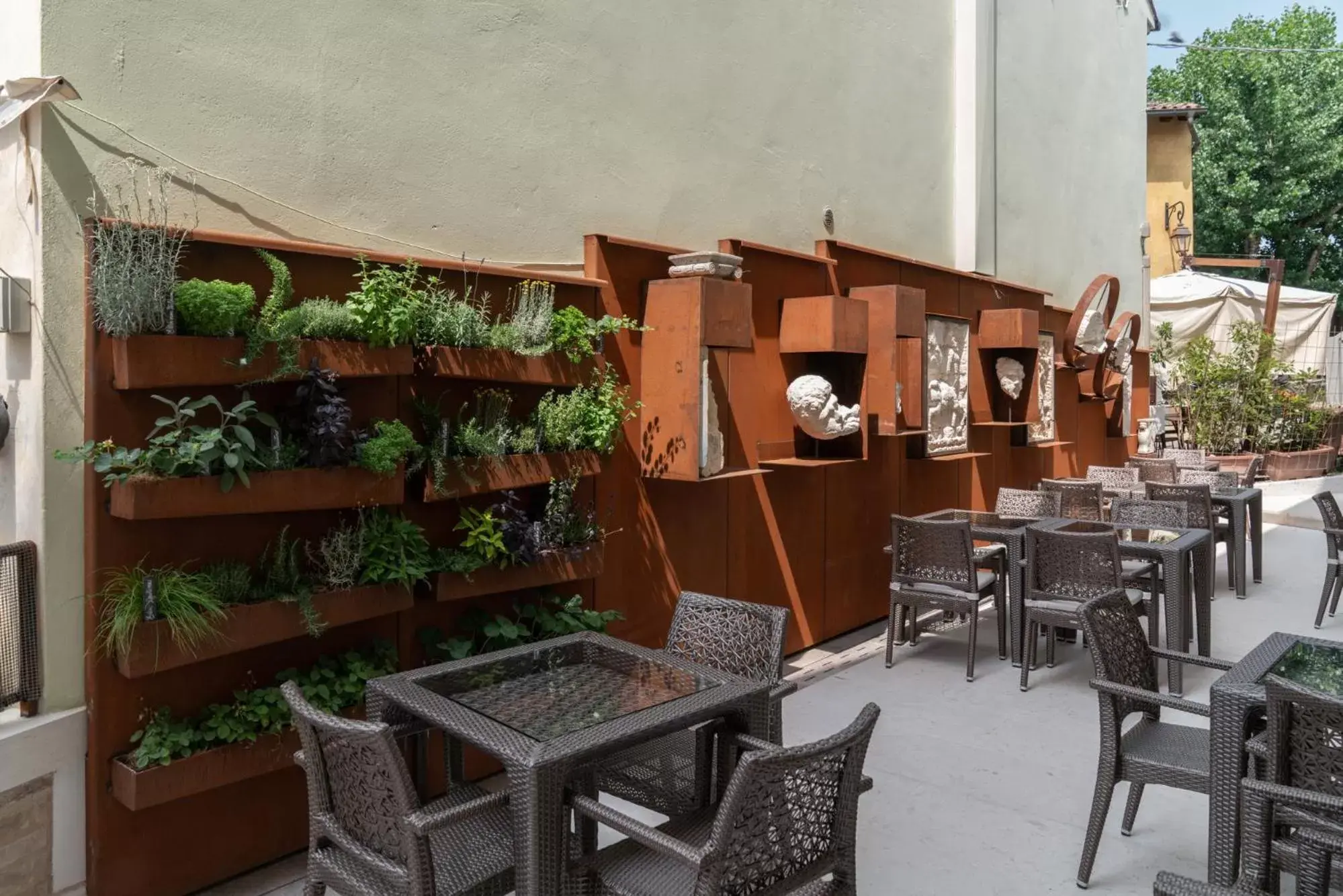 Living room, Restaurant/Places to Eat in Regia Rosetta - Royal Rooms Borghetto