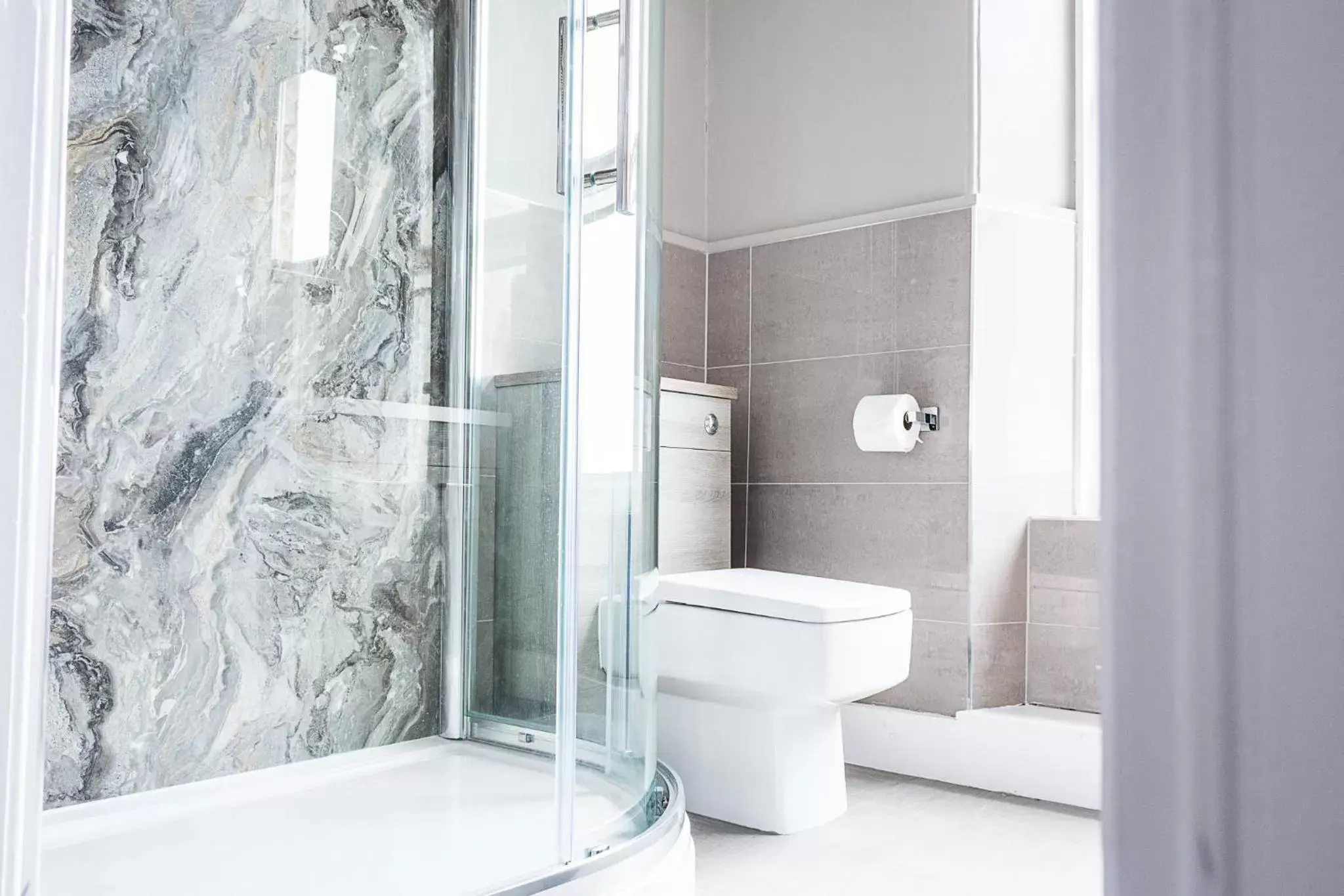 Bathroom in Cove Bay Hotel