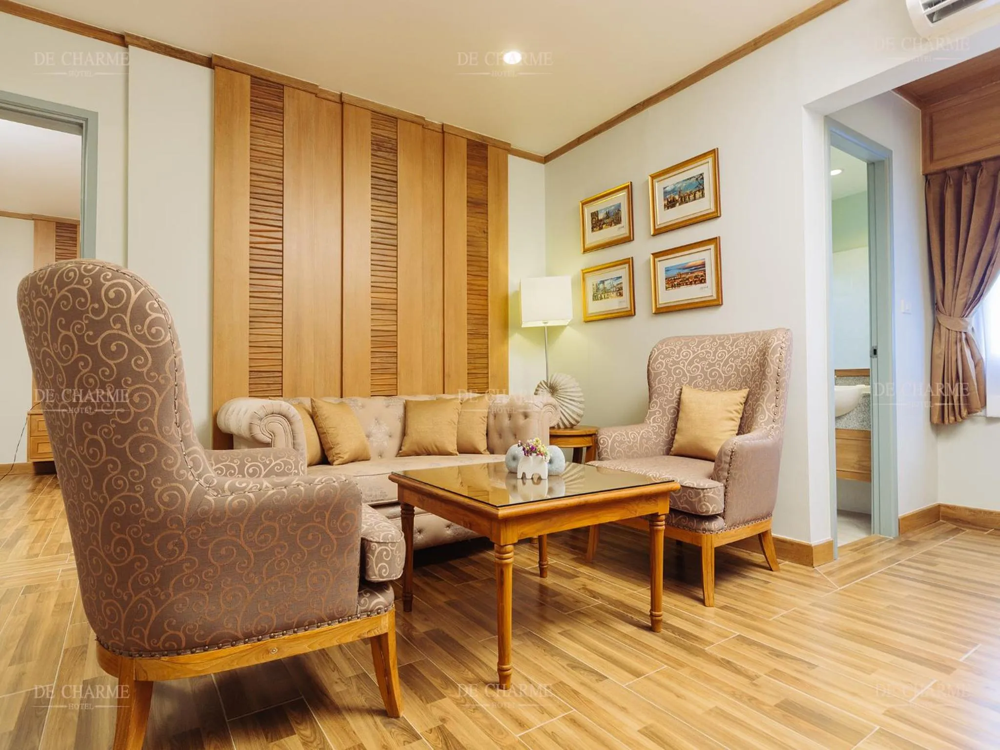 Seating area in Decharme Hotel