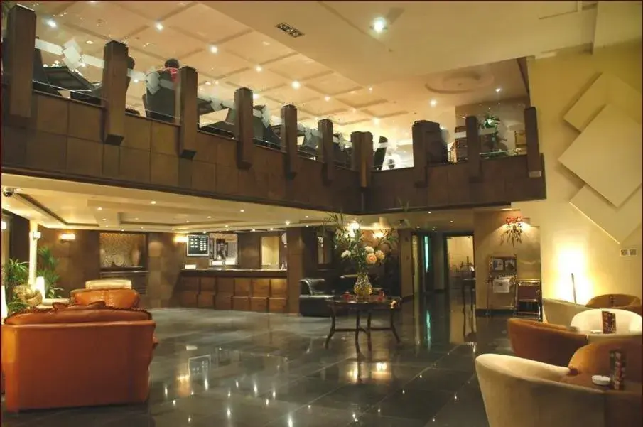Lobby or reception, Lounge/Bar in Galaxy Hotel Amman