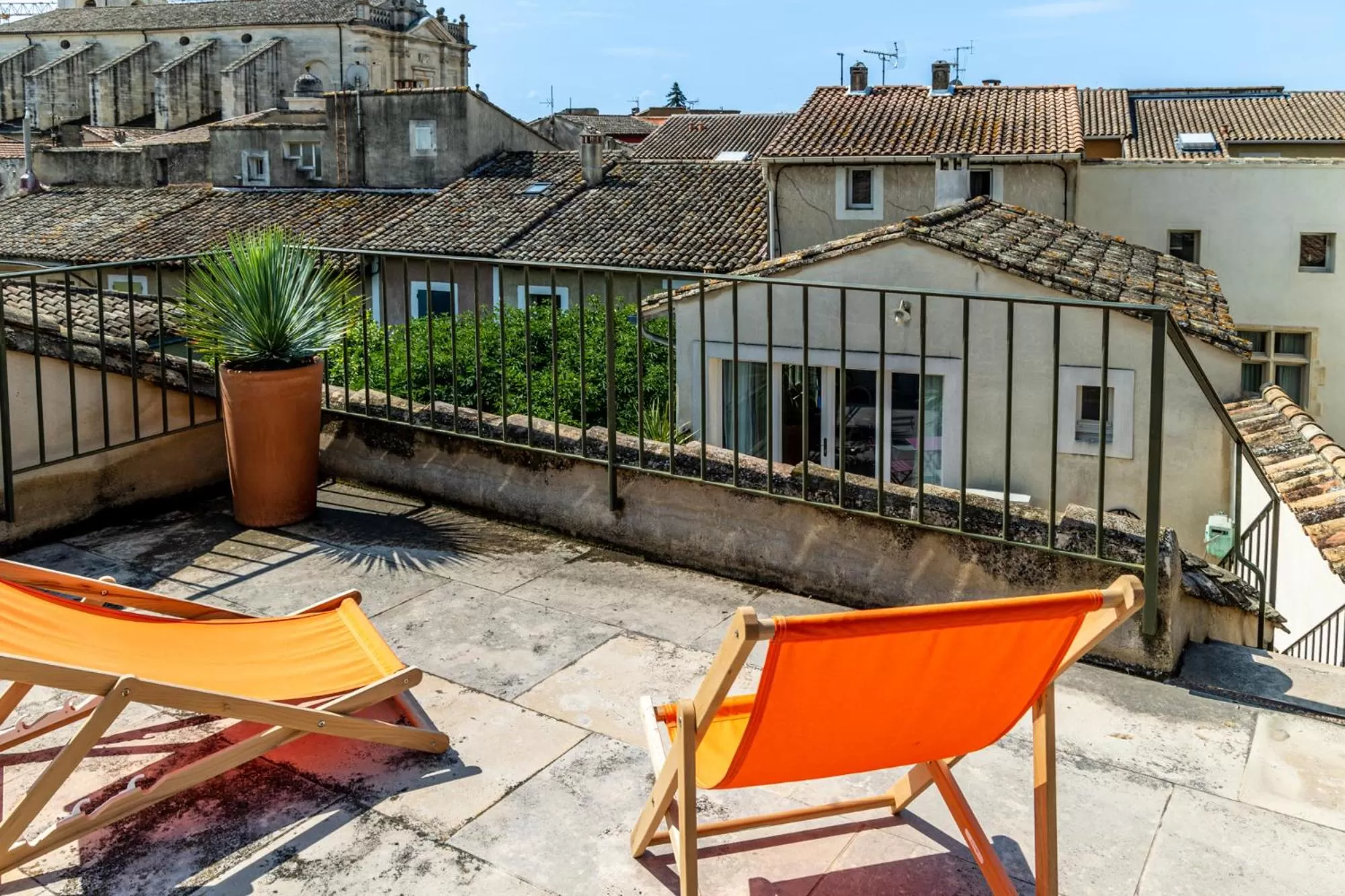 Balcony/Terrace in Le Clos Violette et Le 11 D'Aglaé - Hôtel de Charme Design de Luxe
