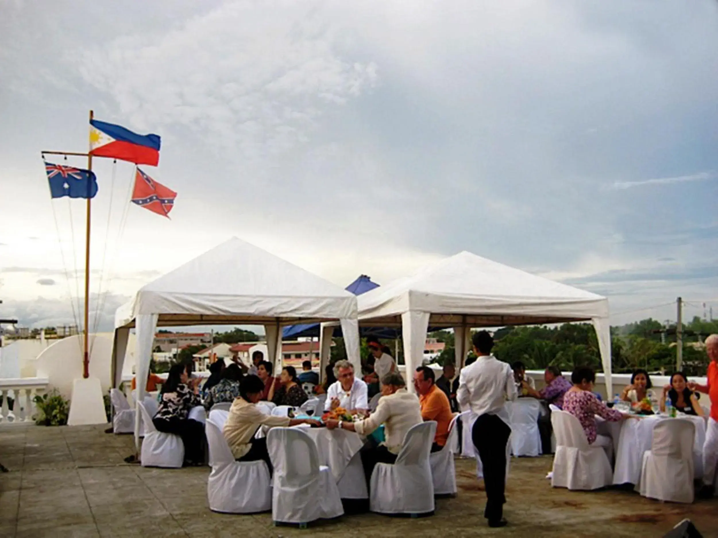 People, Banquet Facilities in El Haciendero Private Hotel