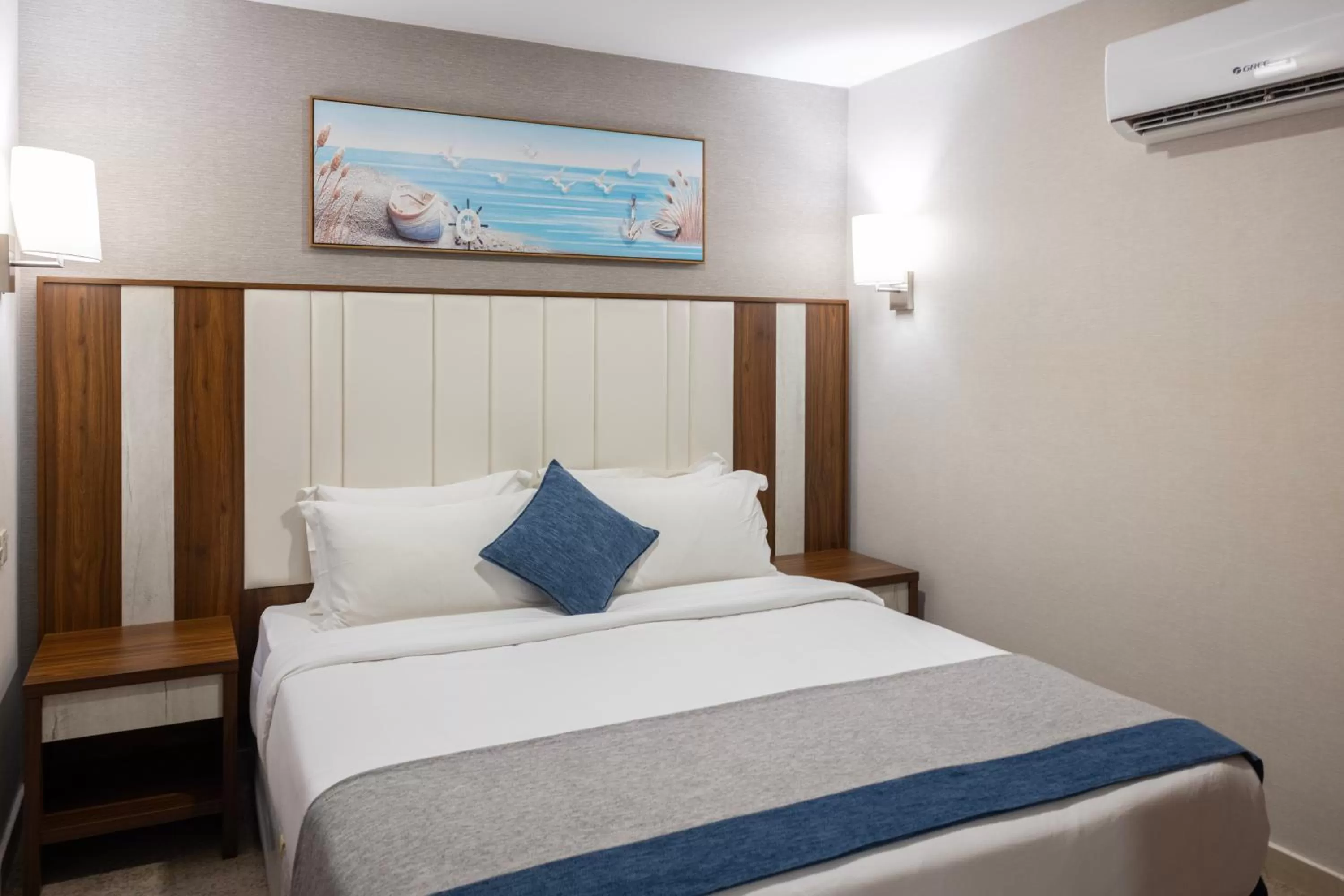 Bed in Sweet Home For Serviced Accommodation