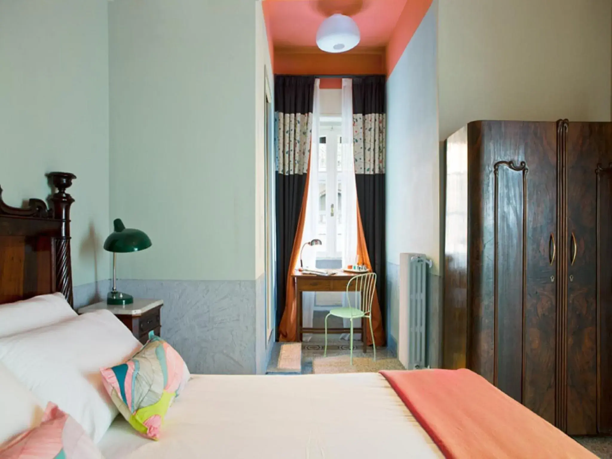 Bed in PratinnVatican Bed in PratinnVatican