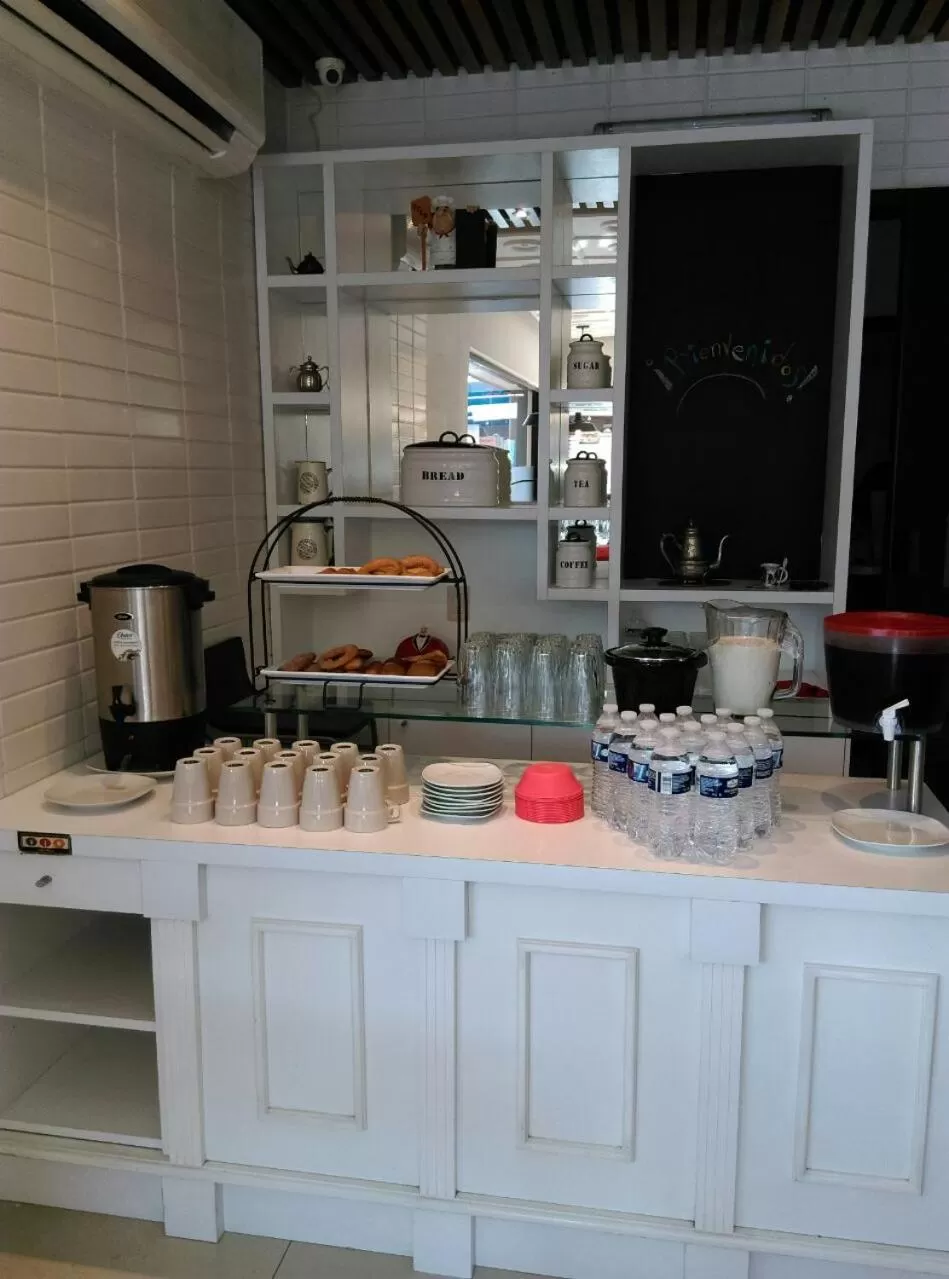 Food and drinks in Hotel Madrid