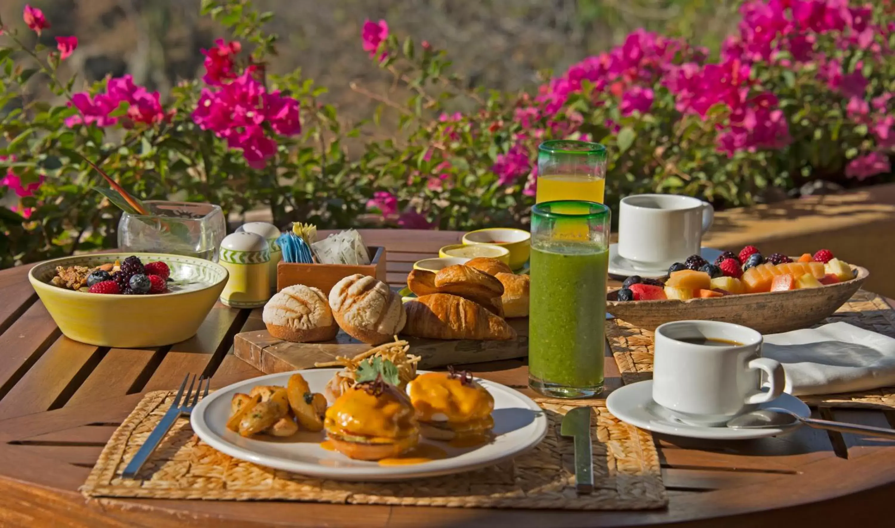 Breakfast in Cala de Mar Resort & Spa Ixtapa