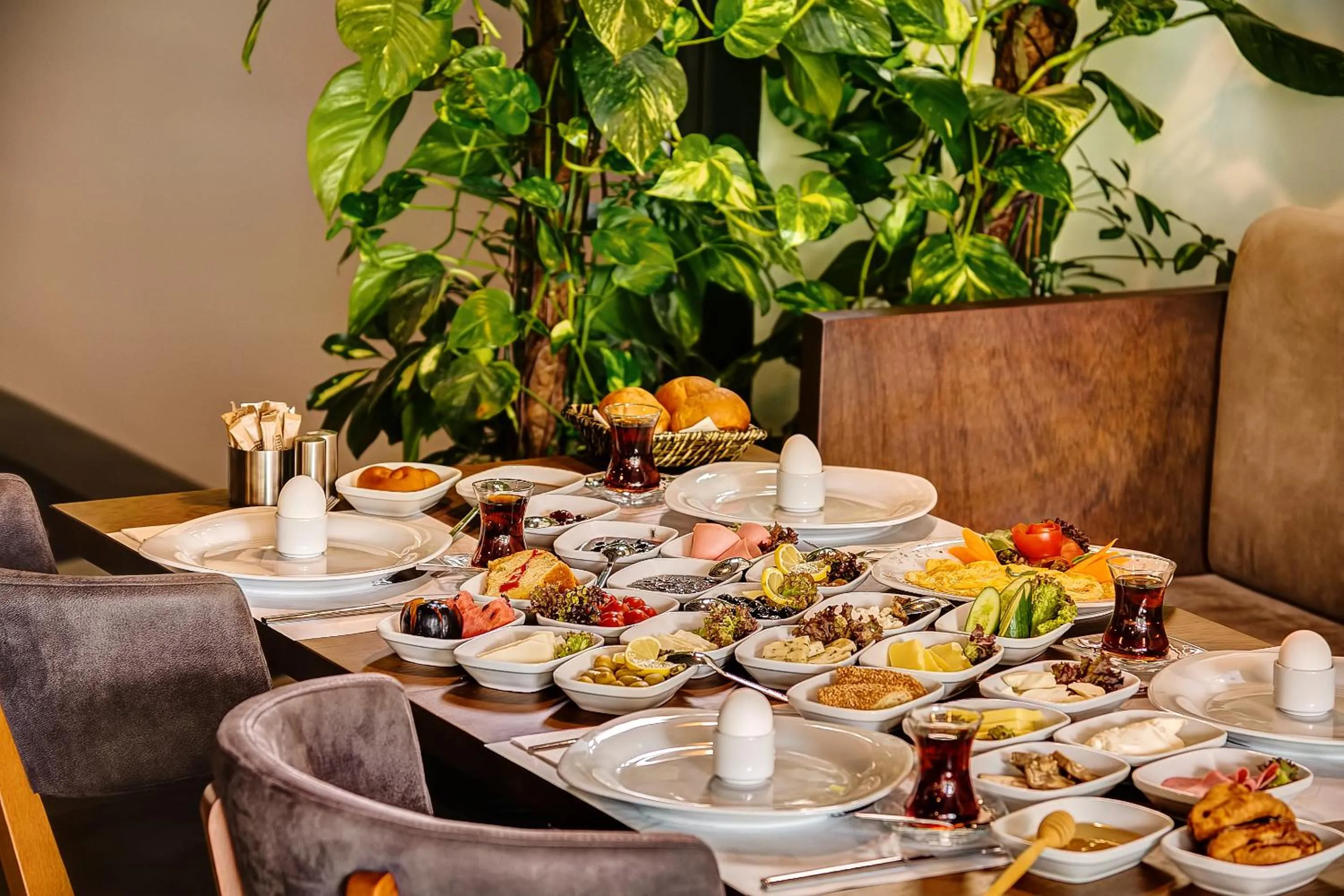 Breakfast in Plus Hotel Bostanci Atasehir