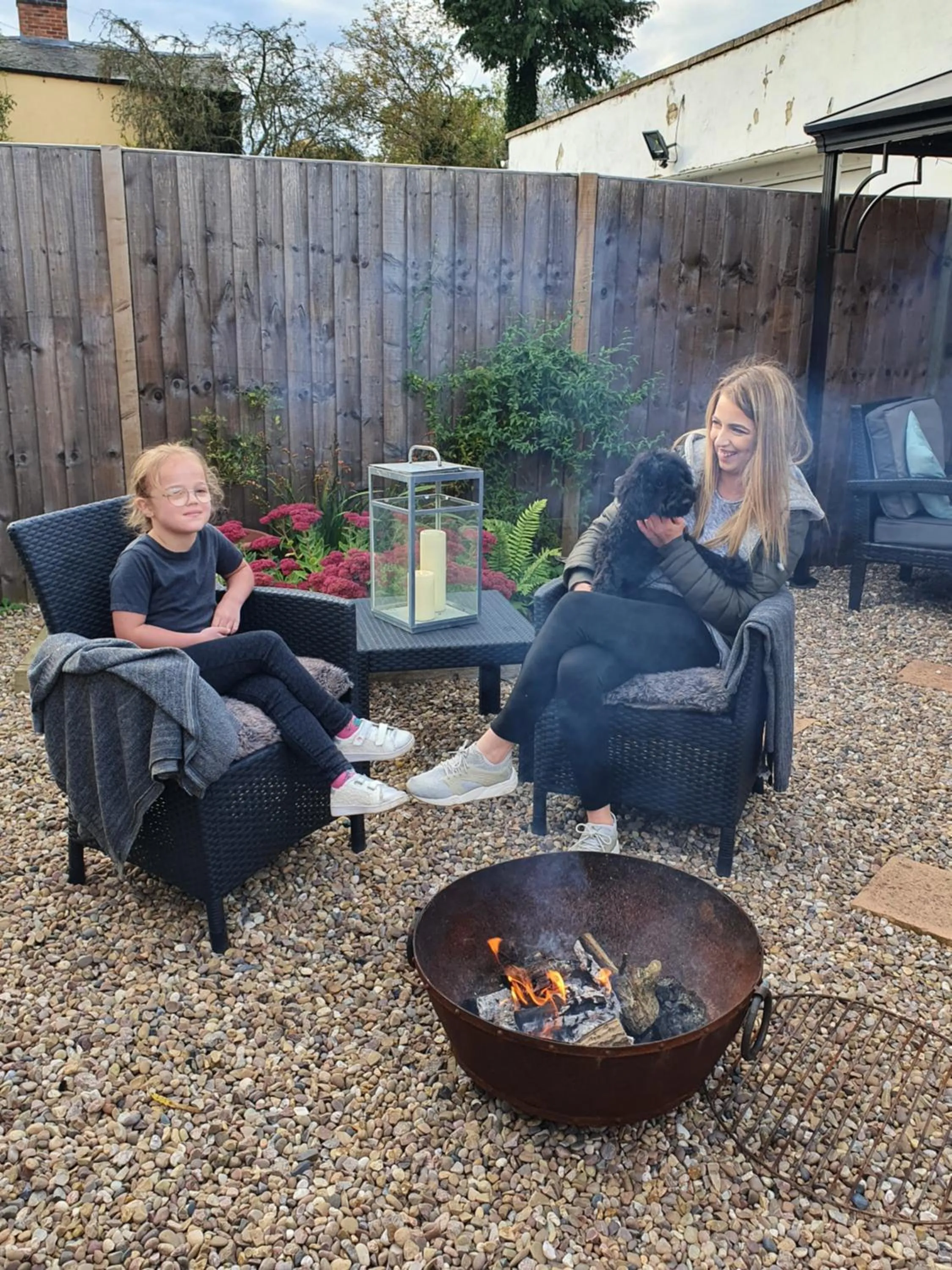 Family in Little Lodge B&B Lutterworth