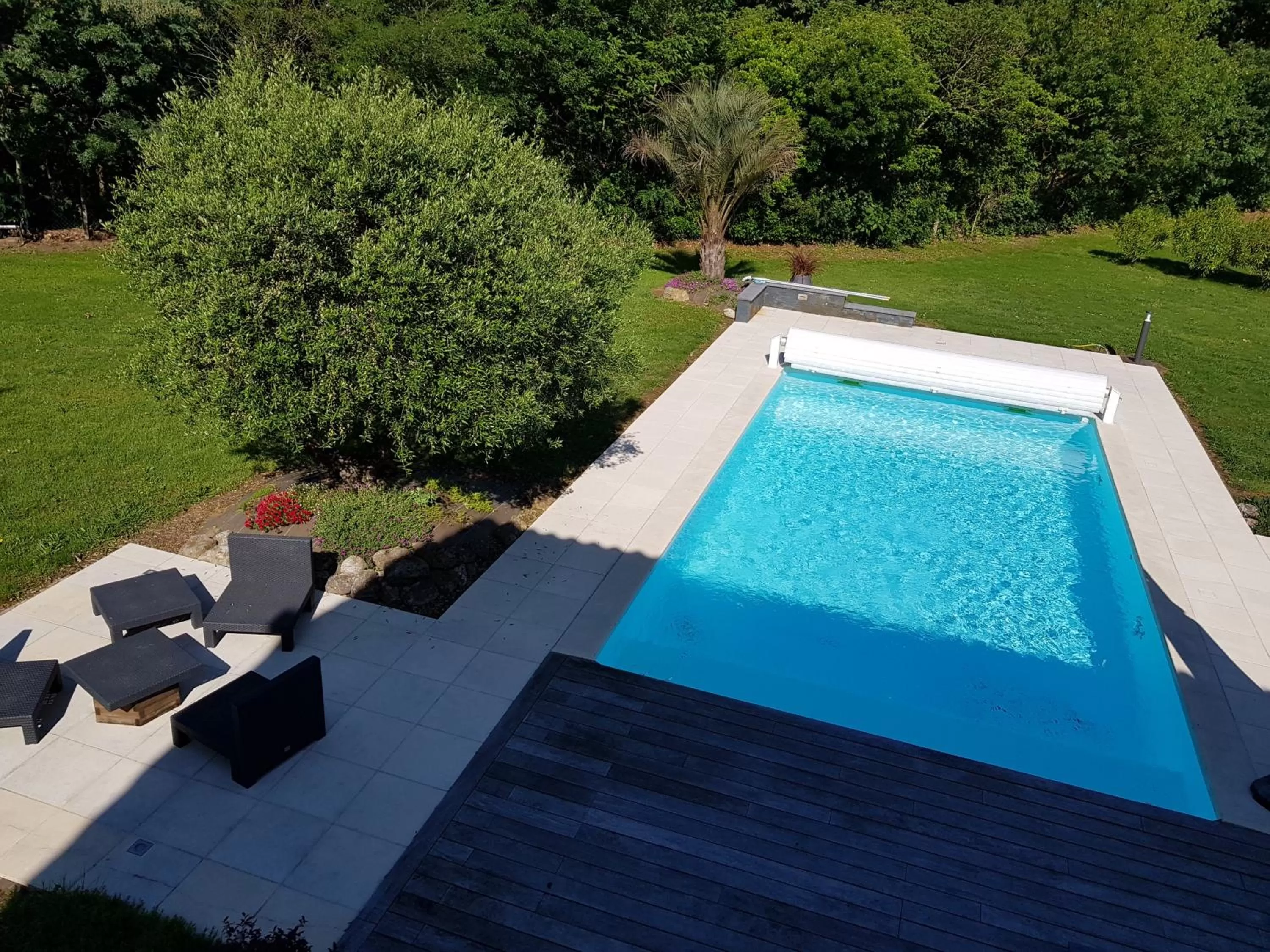 Garden view in LA PLANETTE