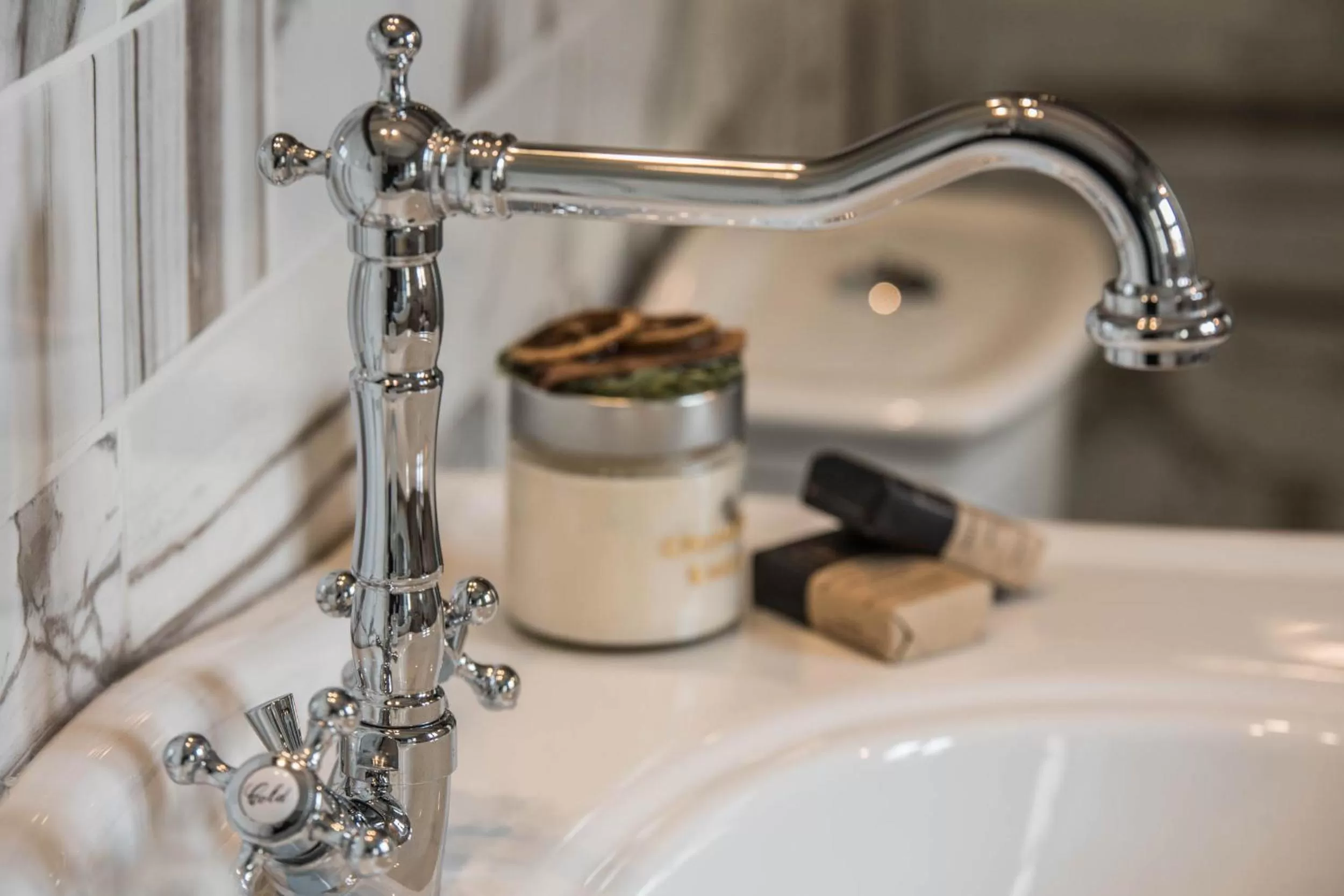 Kyria Boutique House