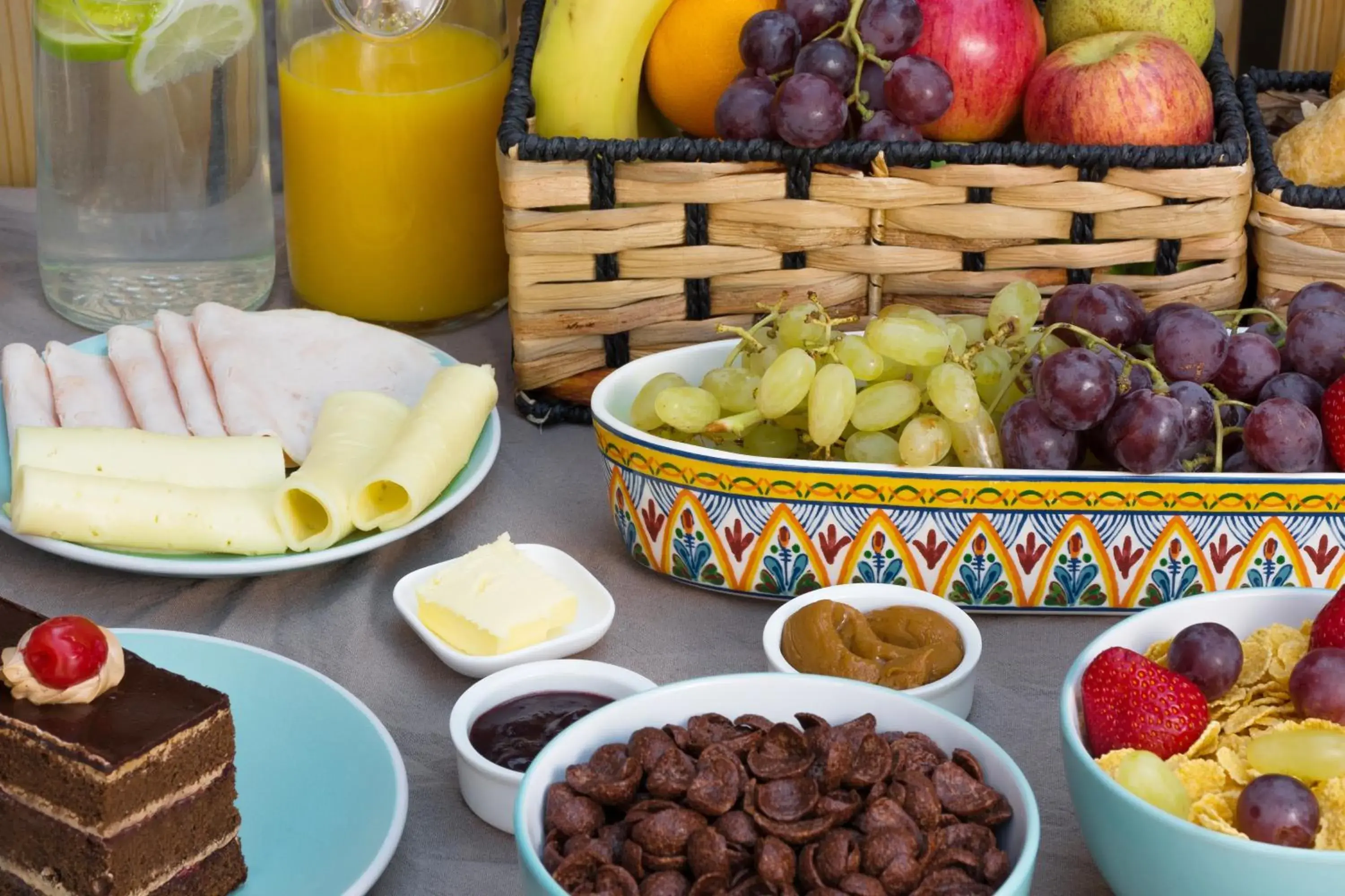 Breakfast in Hostal Casa Aborigen