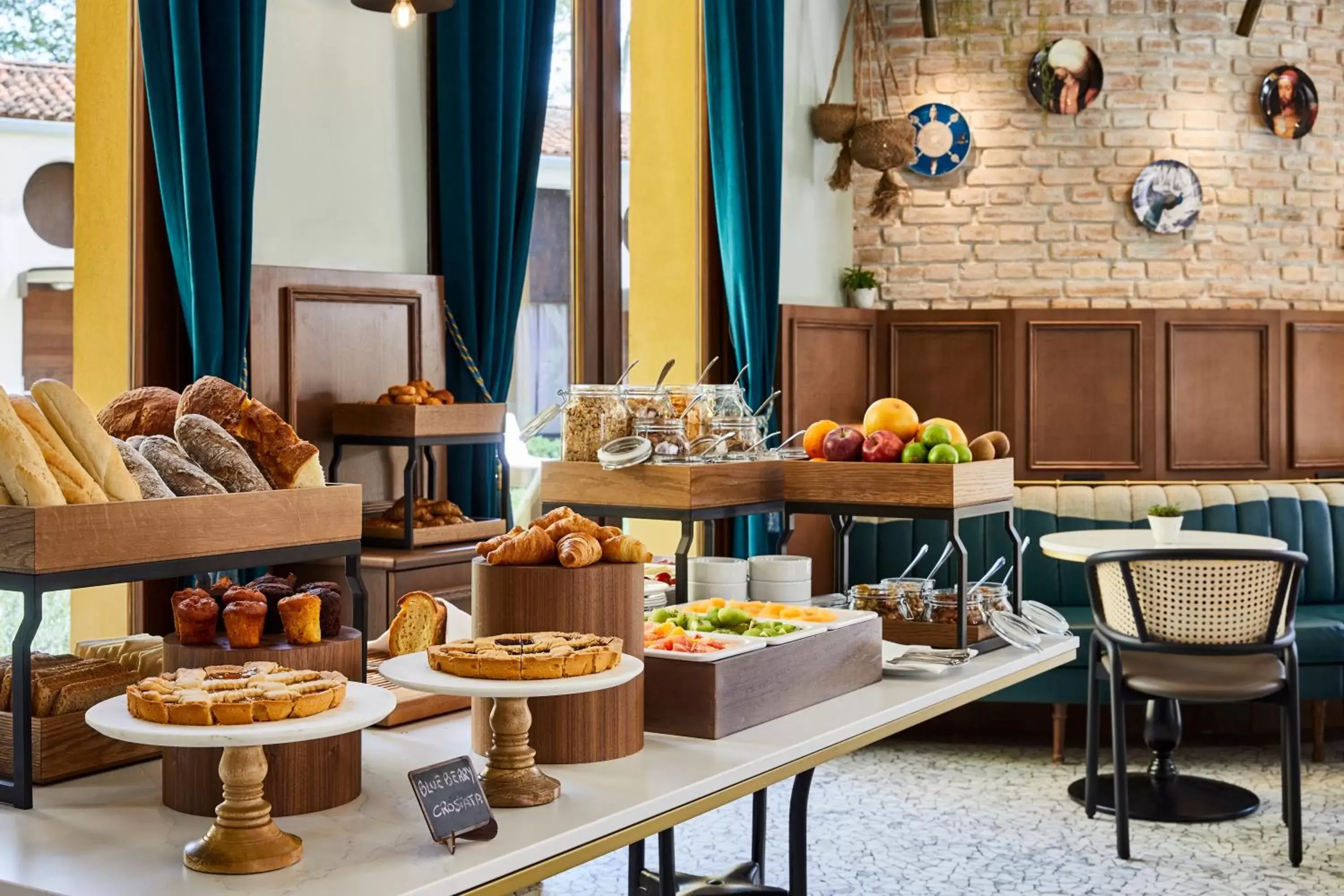 Breakfast in Hotel Indigo Venice - Sant'Elena, an IHG Hotel