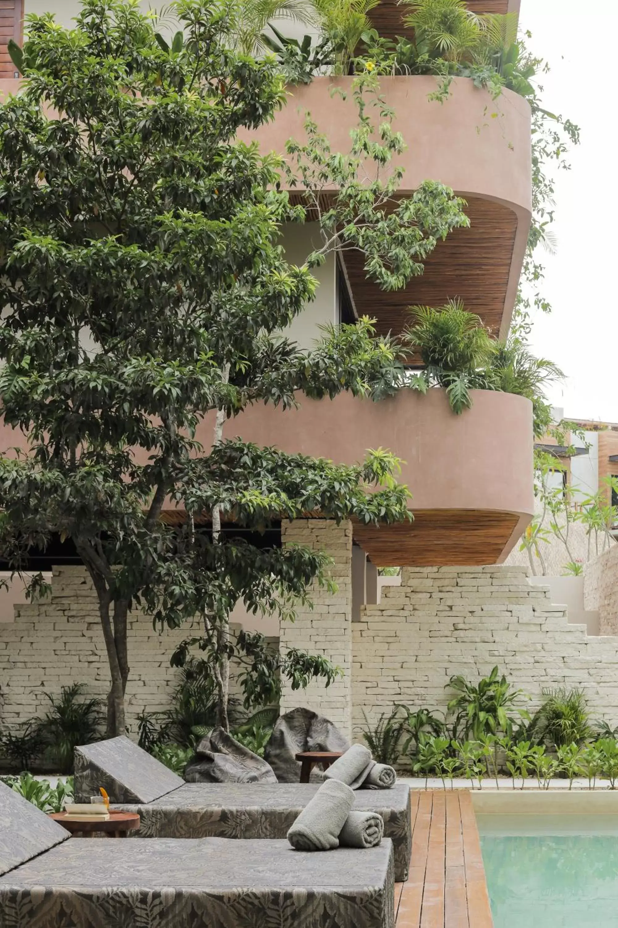 Facade/entrance in Zereno Boutique Hotel