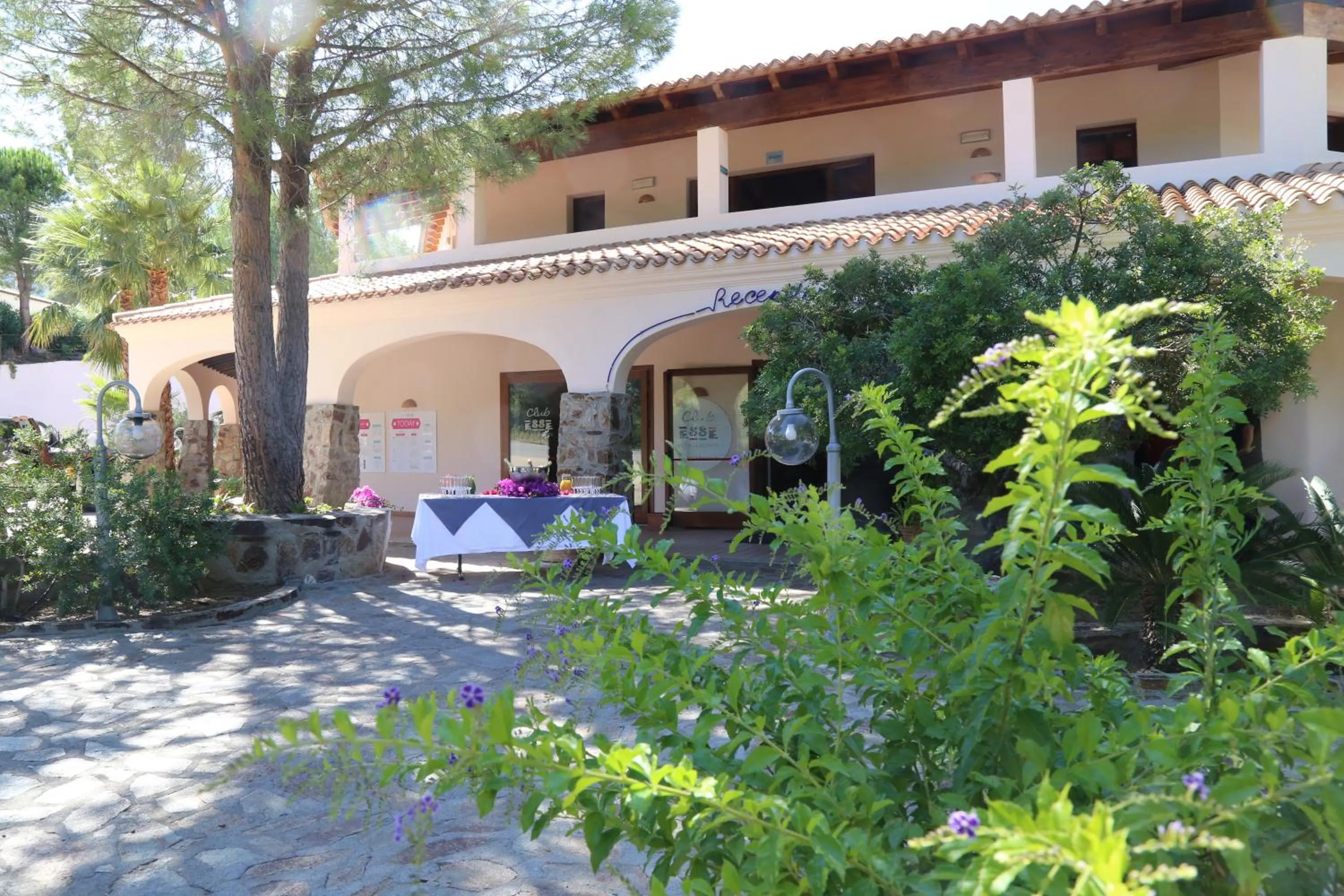 Facade/entrance in Club Esse Cala Gonone