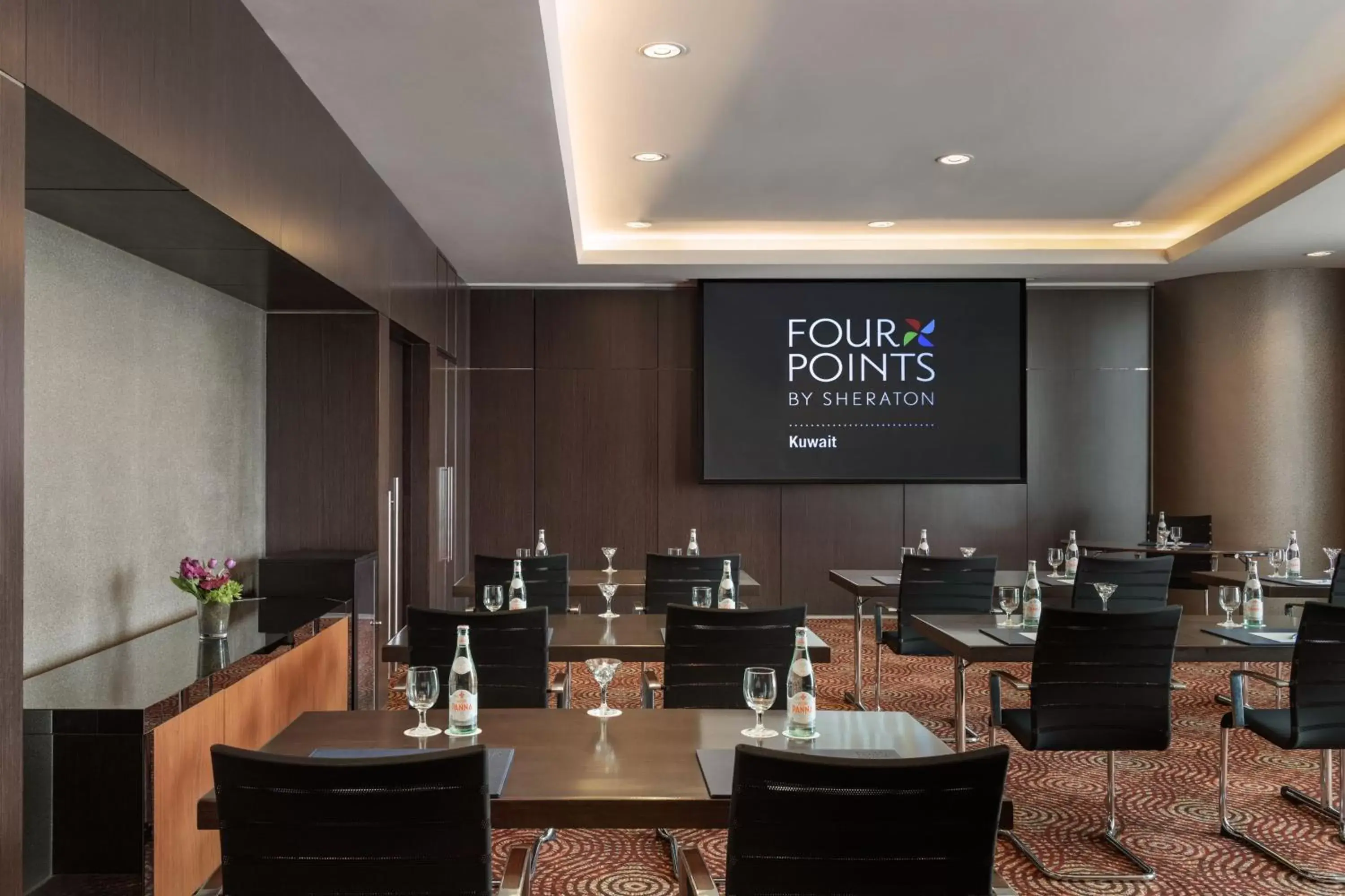 Meeting/conference room in Four Points By Sheraton Kuwait