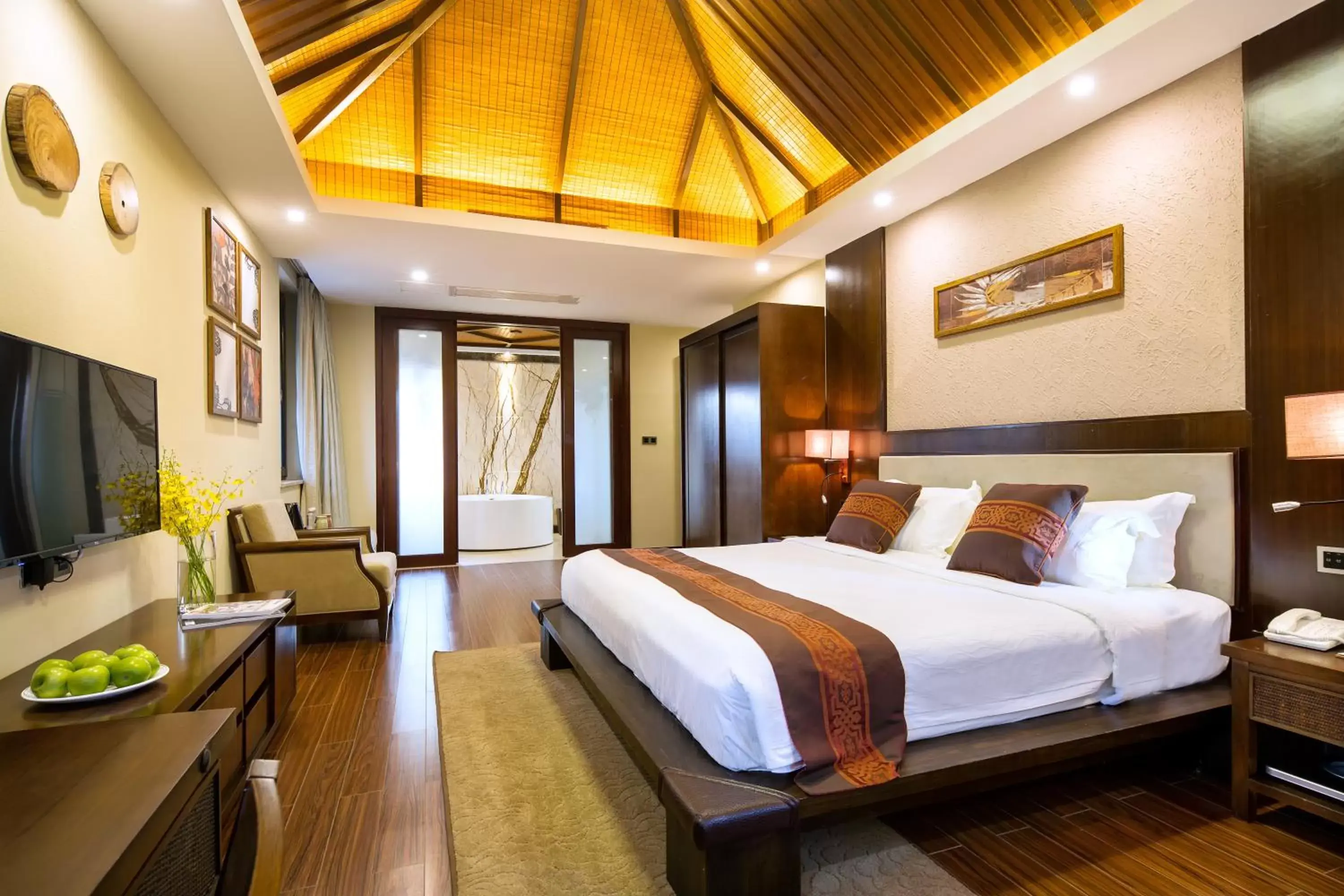 bunk bed in Sanya Yalong Bay Villas & Spa