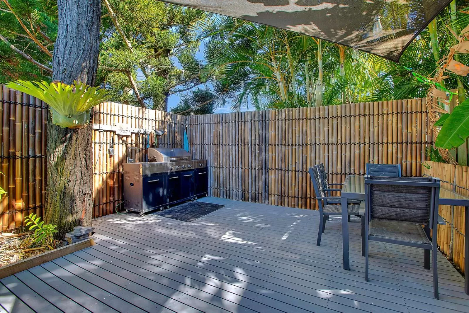 Patio in Coral Inn Boutique Motel