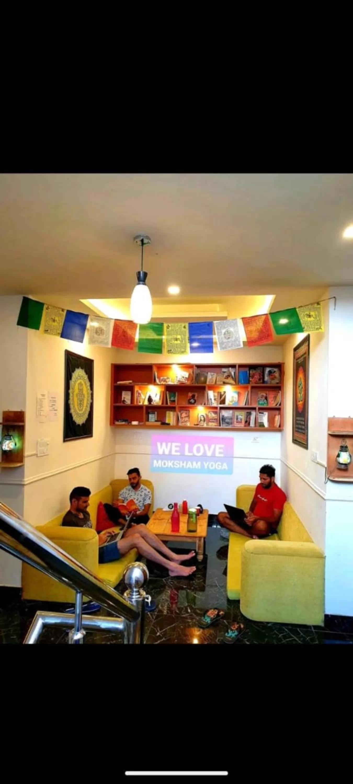 Library in Hotel The Moksham