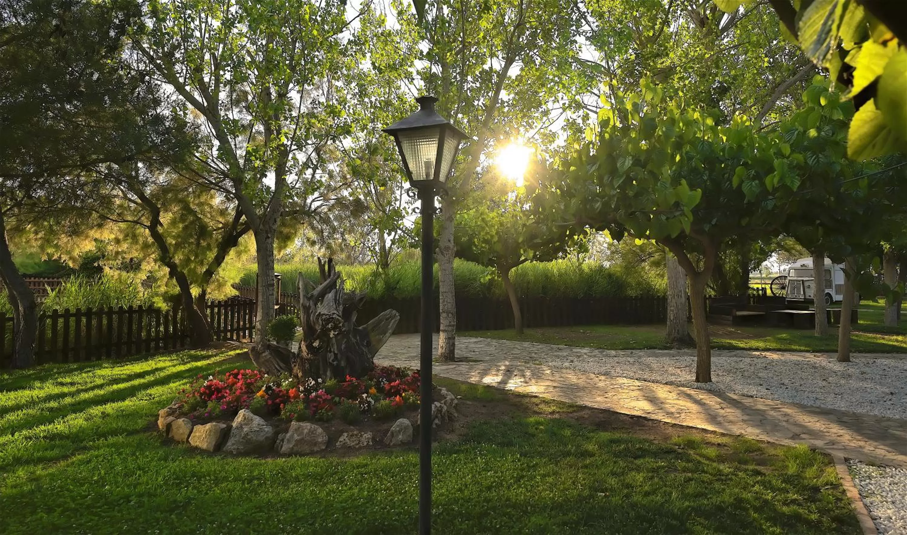 Garden in Delta Hotel
