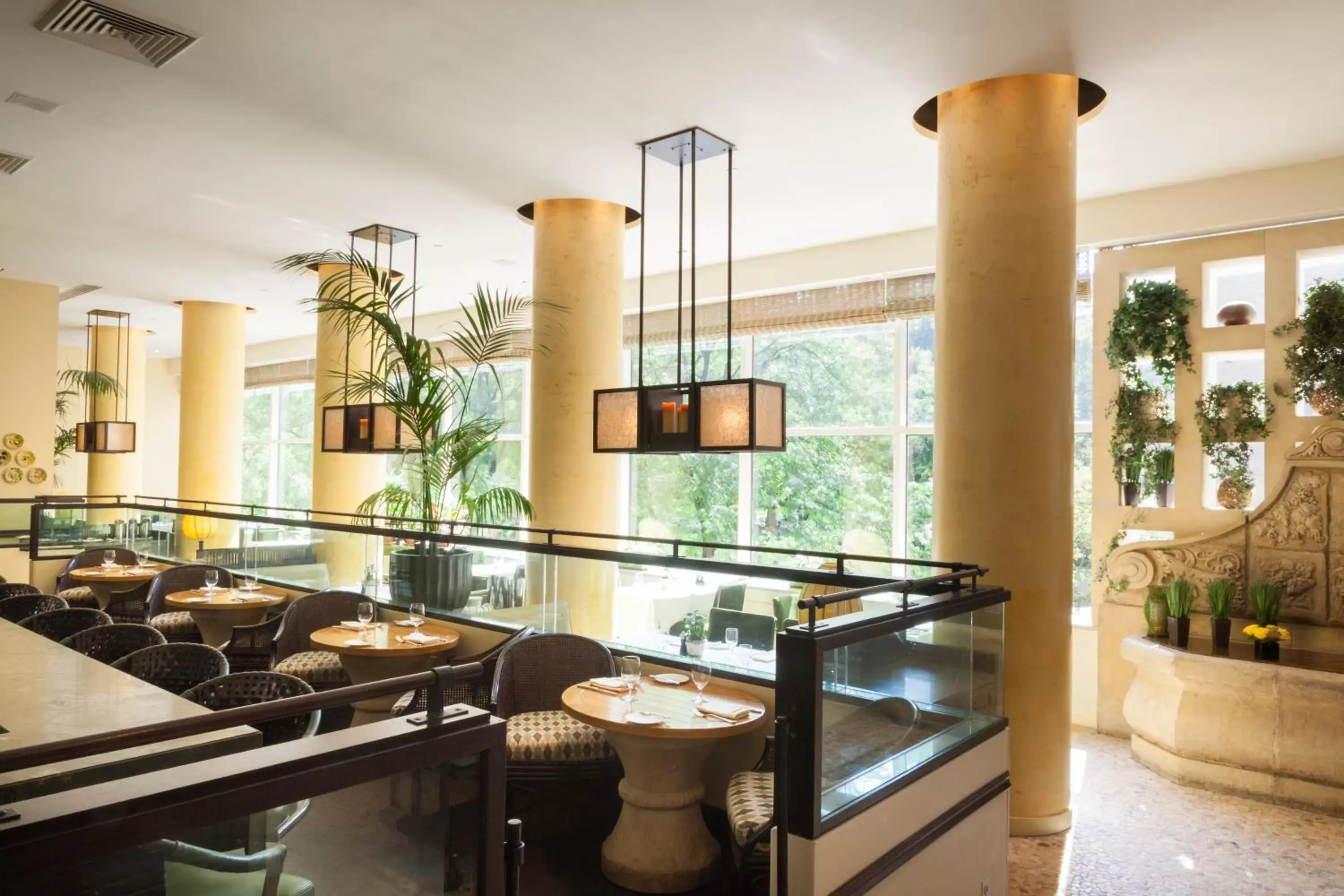 Dining area in The Rittenhouse Hotel