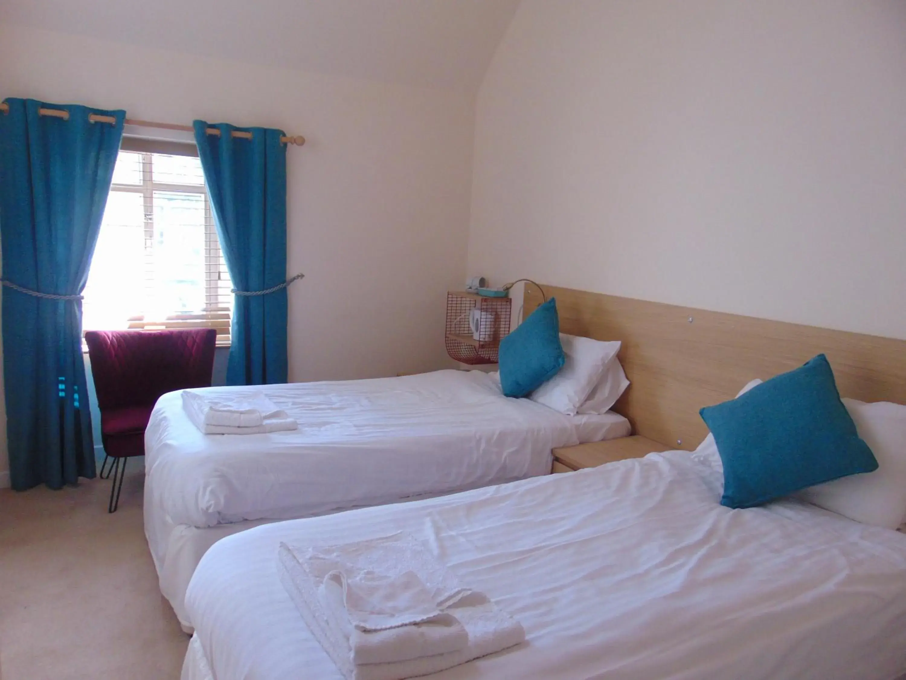 Bedroom, Bed in Callander Hostel