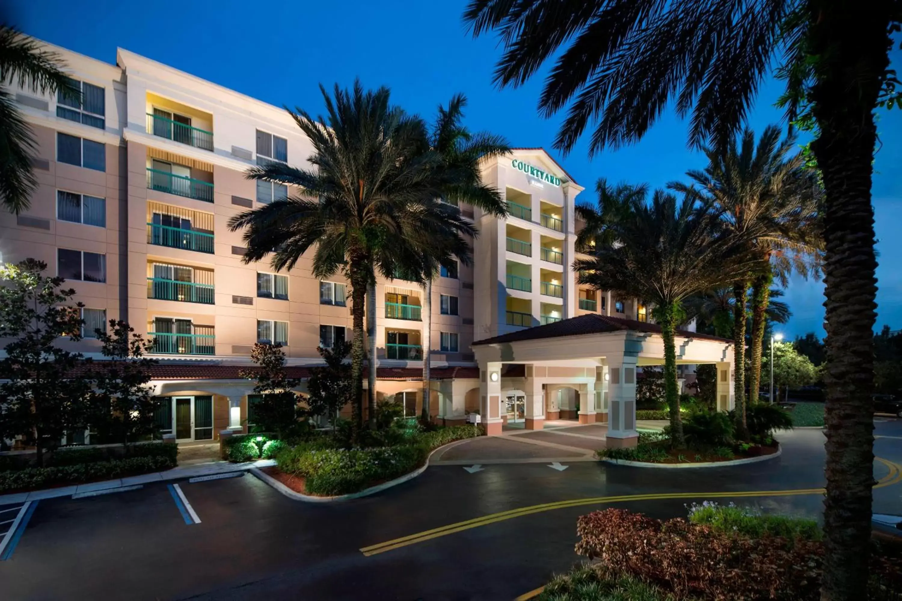 Property Building in Courtyard by Marriott Fort Lauderdale Weston