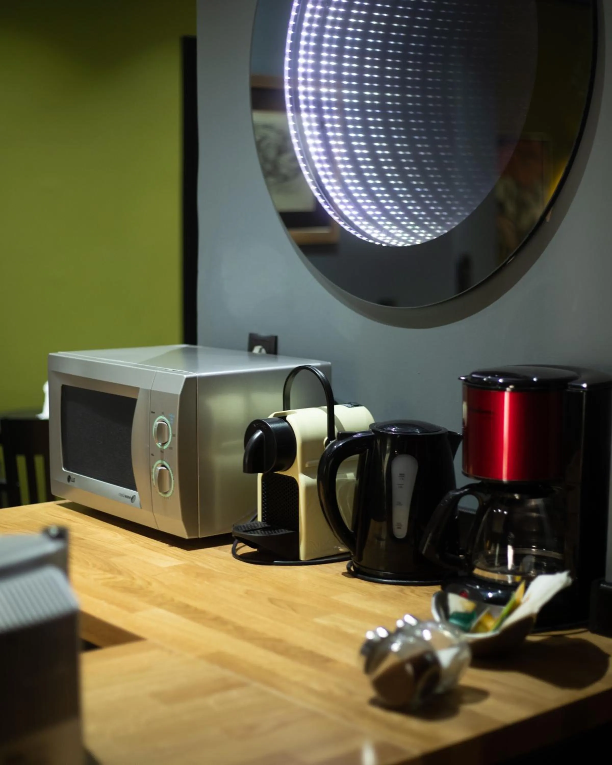 Coffee/tea facilities in Andromeda Suites