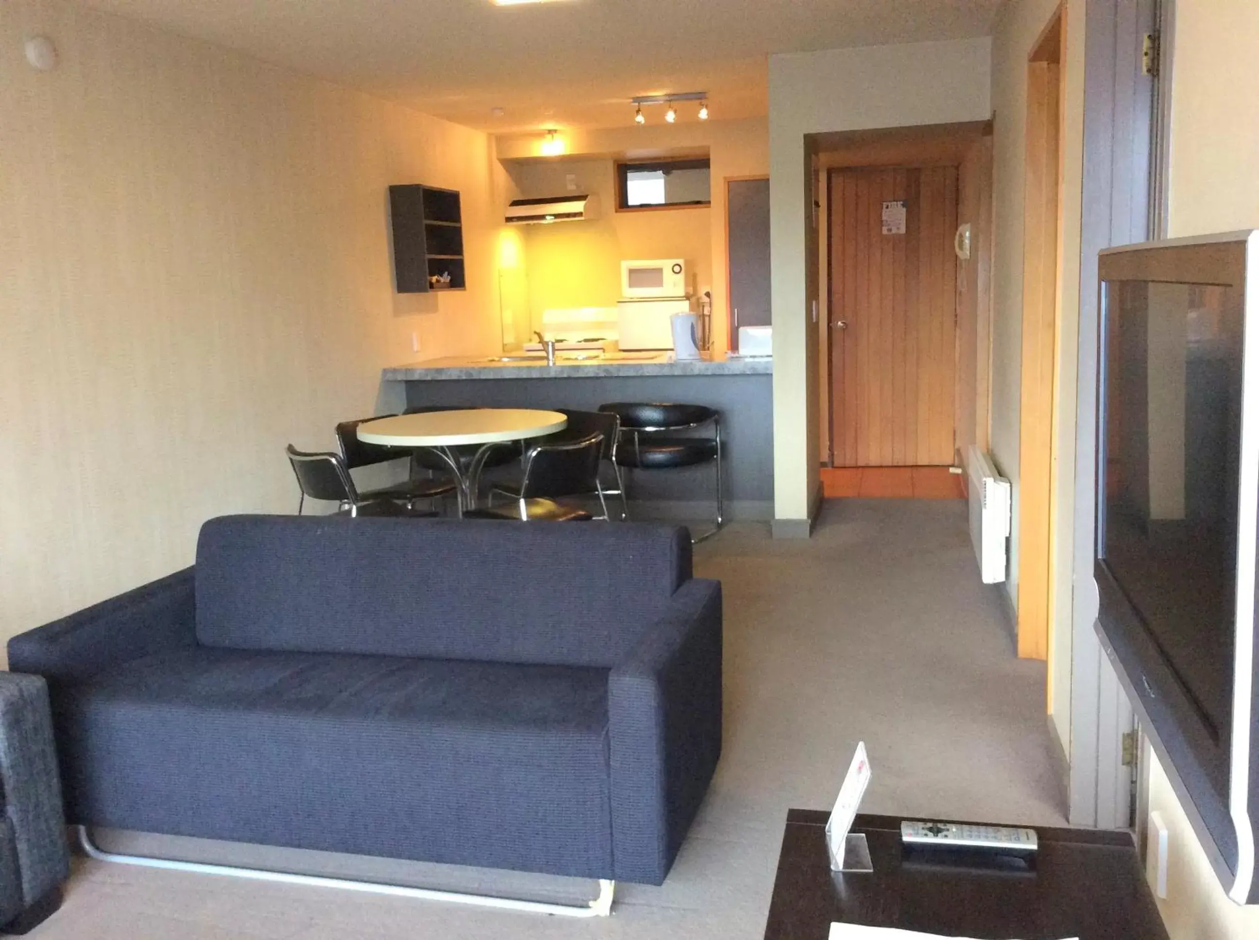 Photo of the whole room, Lounge/Bar in The Lofts Apartments