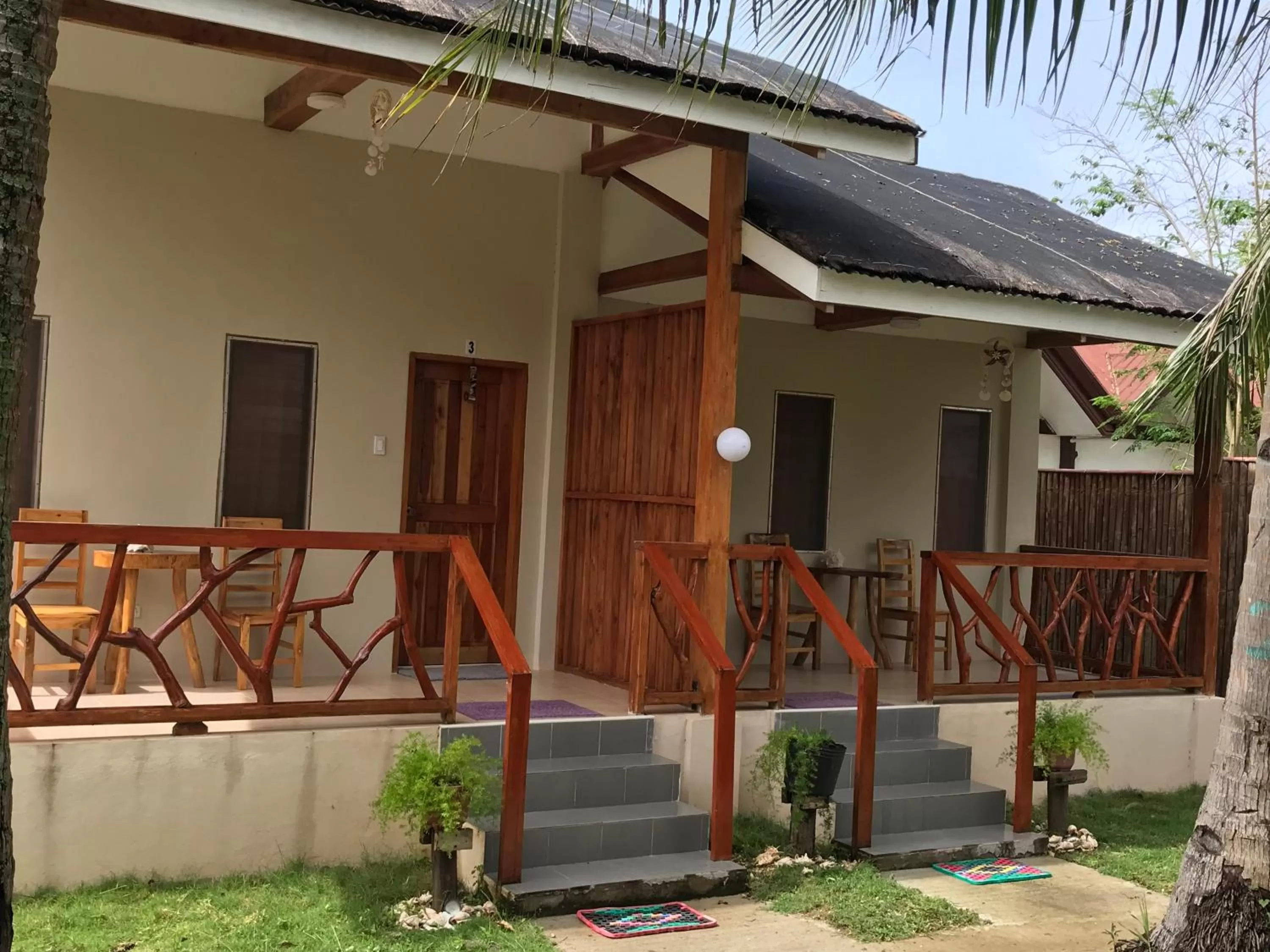 D's Oceanview Beach Resort