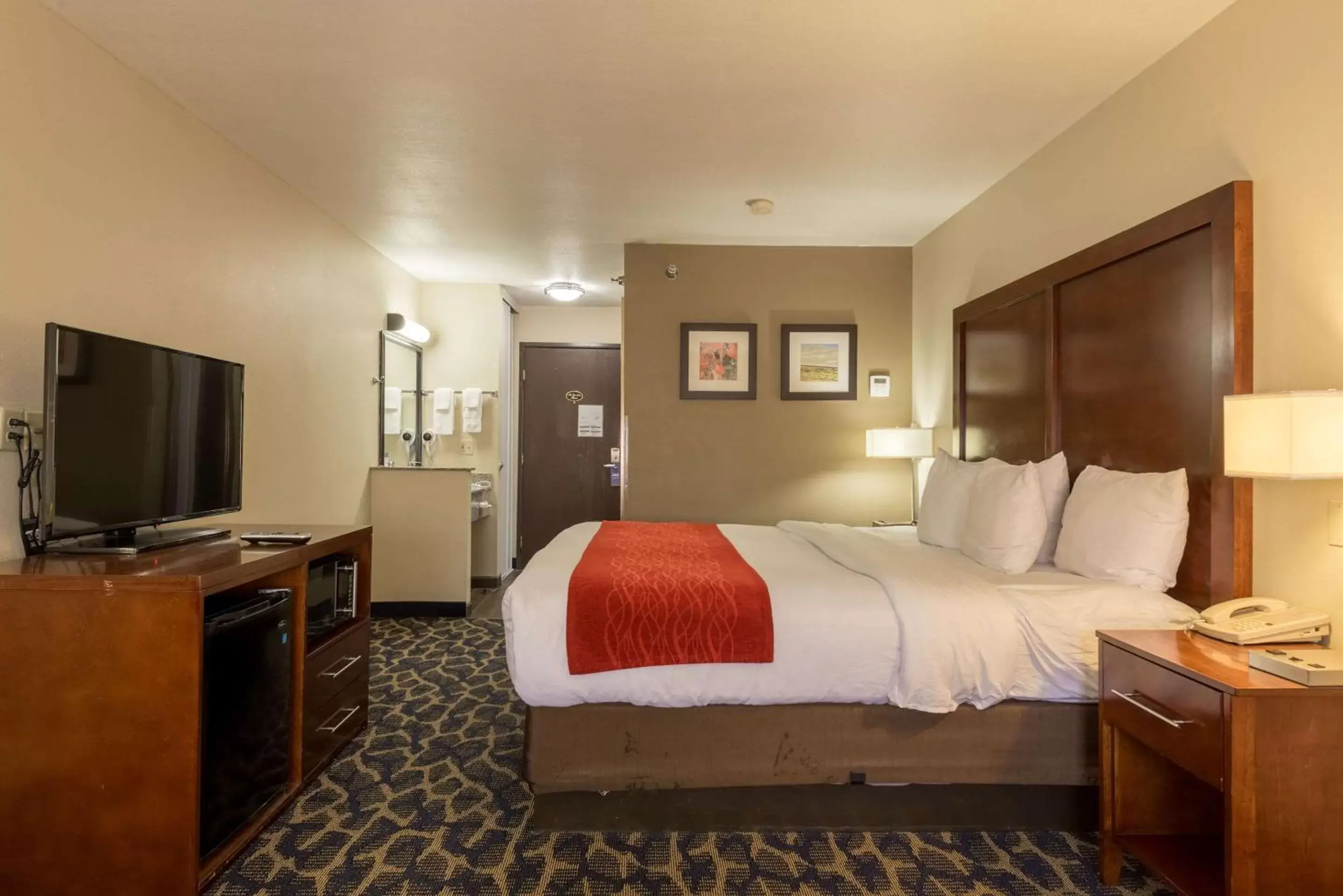 Bedroom, Bed in Comfort Inn & Suites Alamosa