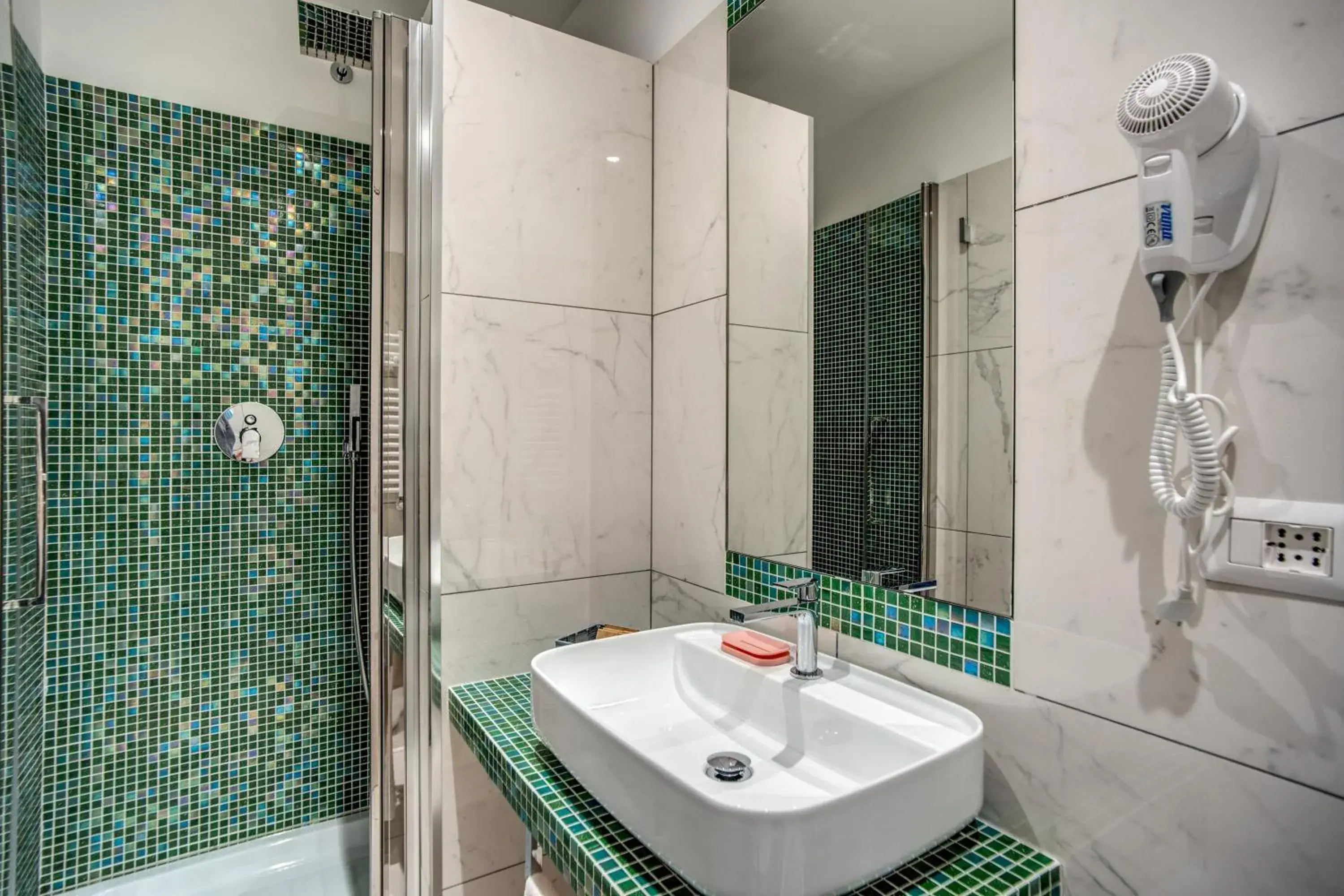 Bathroom in Piazza di Spagna Comfort Rooms