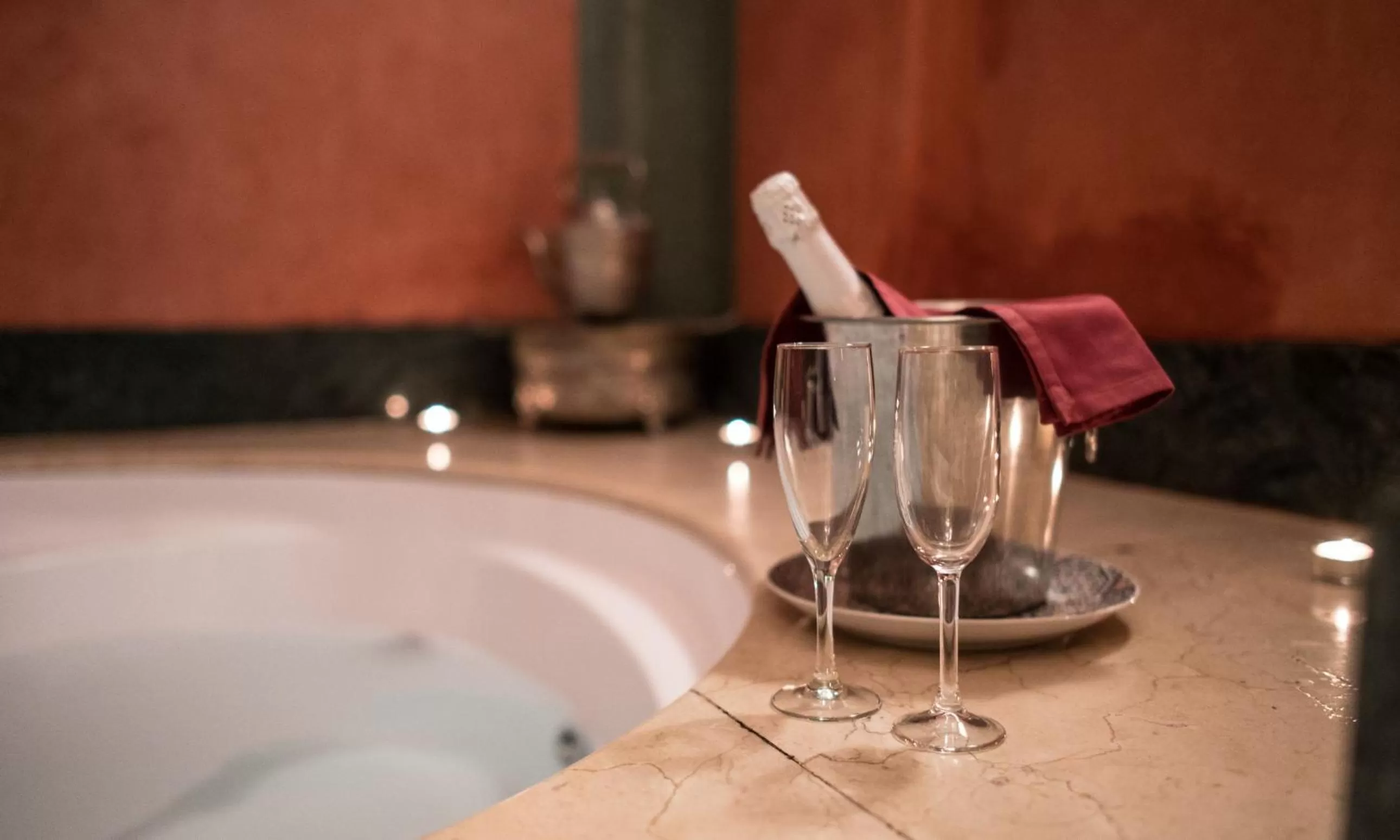 Hot Tub in Alcoba del Rey de Sevilla