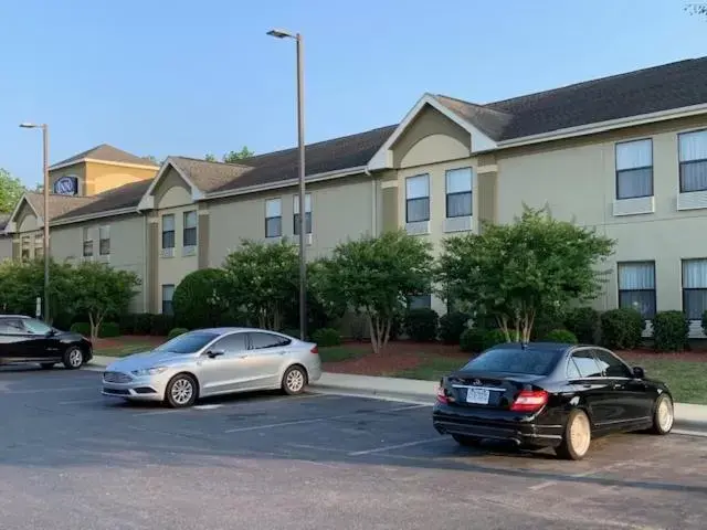 Property Building in Inn at Clinton