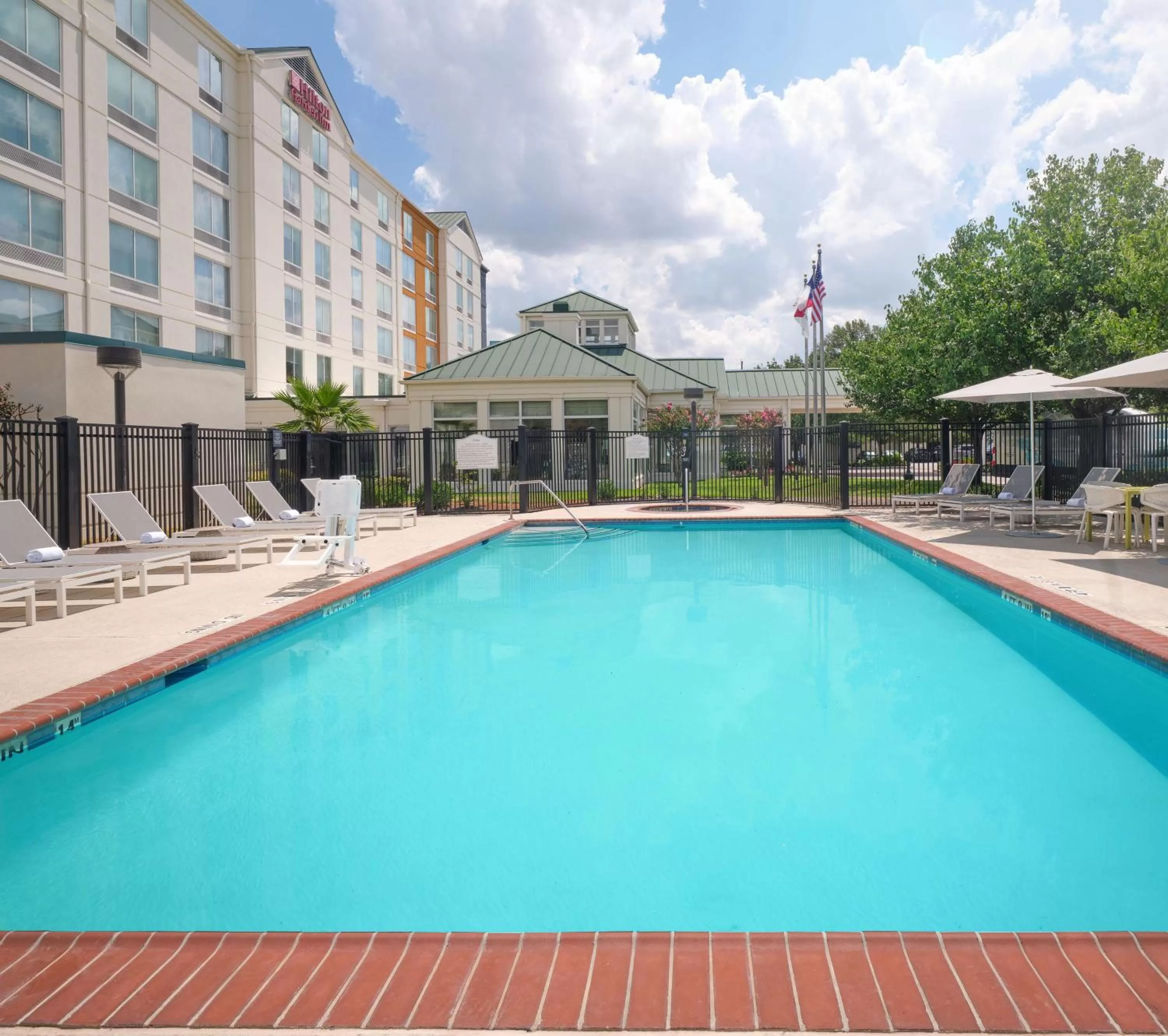 Pool view in Hilton Garden Inn Houston/Bush Intercontinental Airport