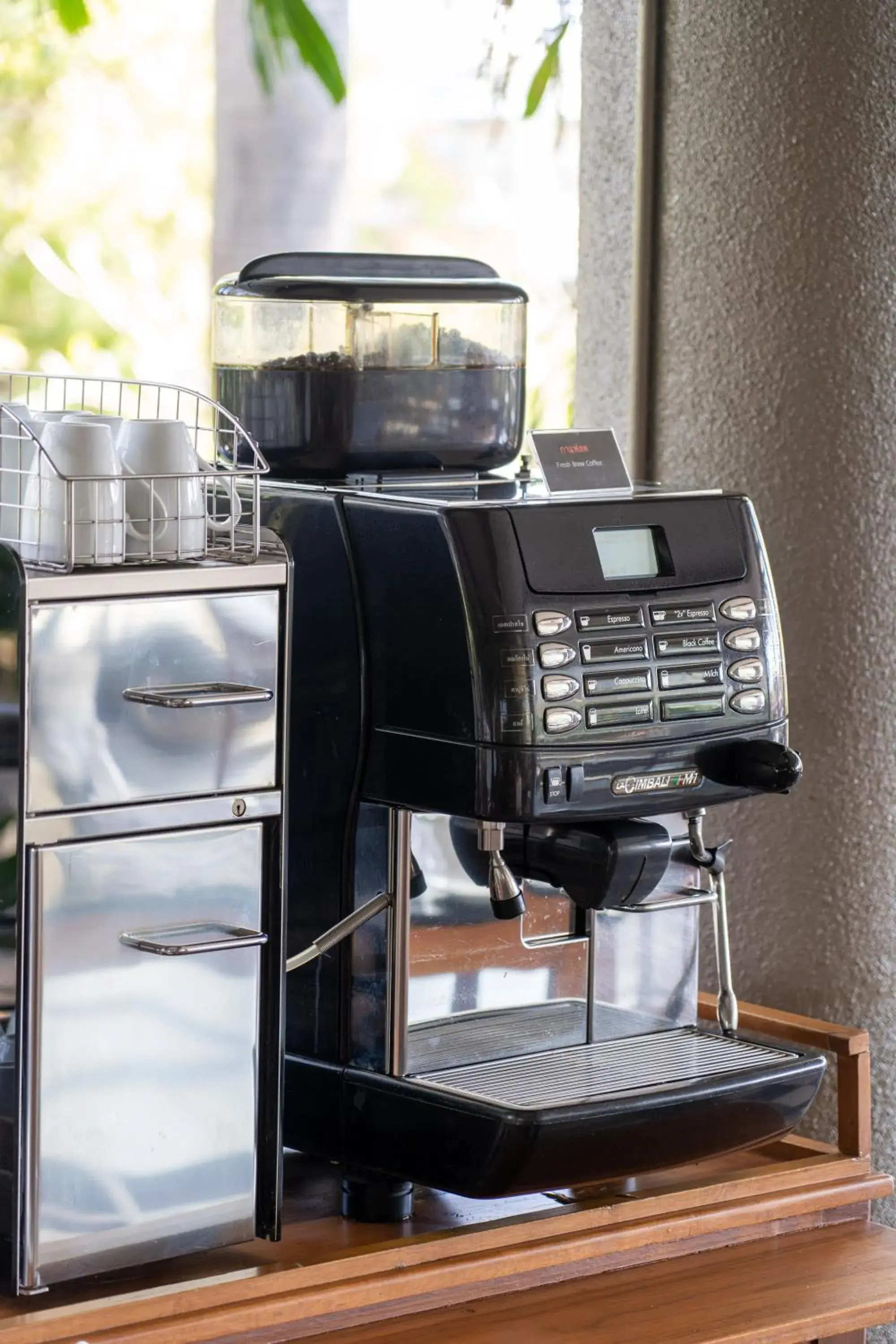 Coffee/tea facilities in Grand Riverside Hotel