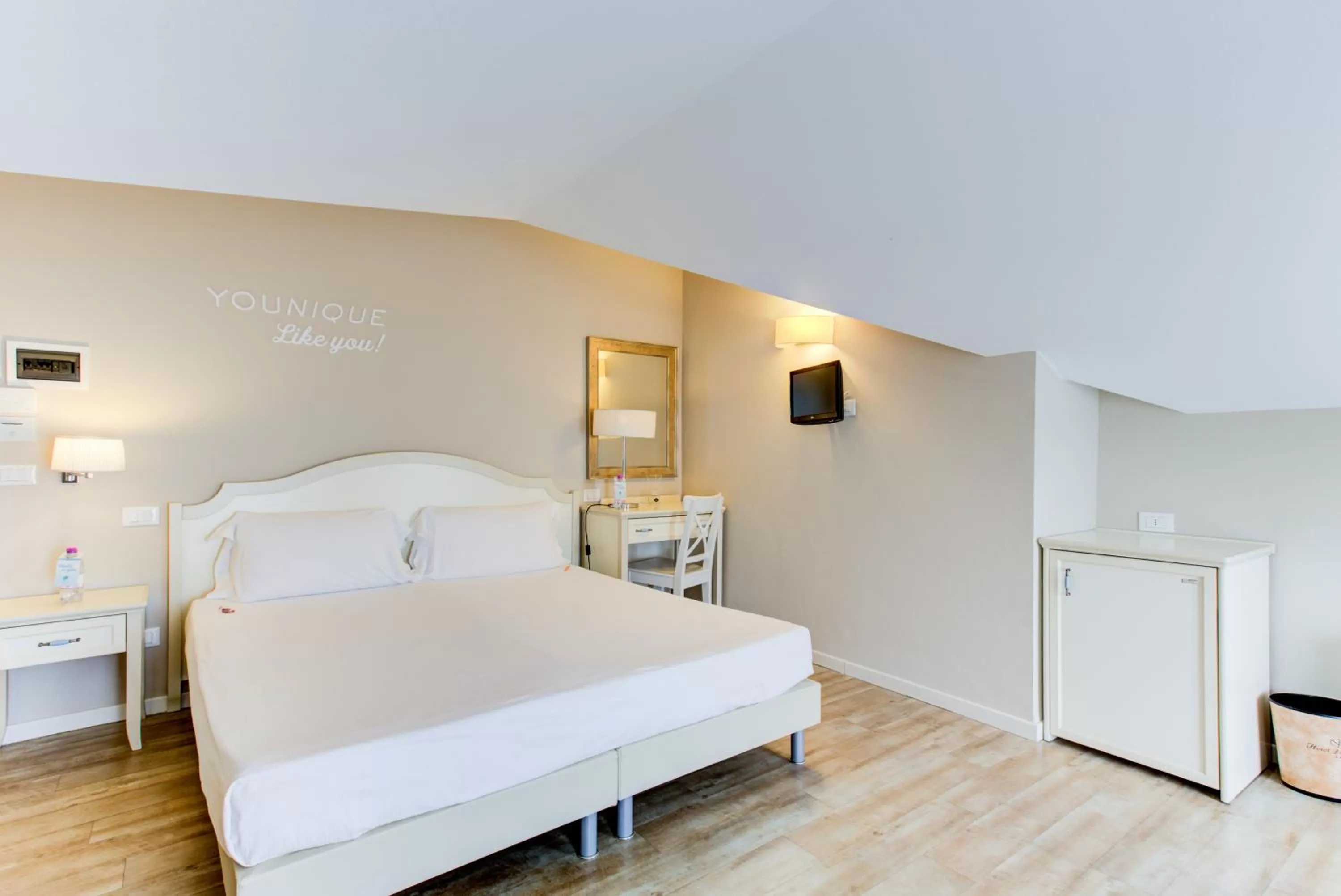 Bedroom, Bed in BeYou Hotel Villa Rosa