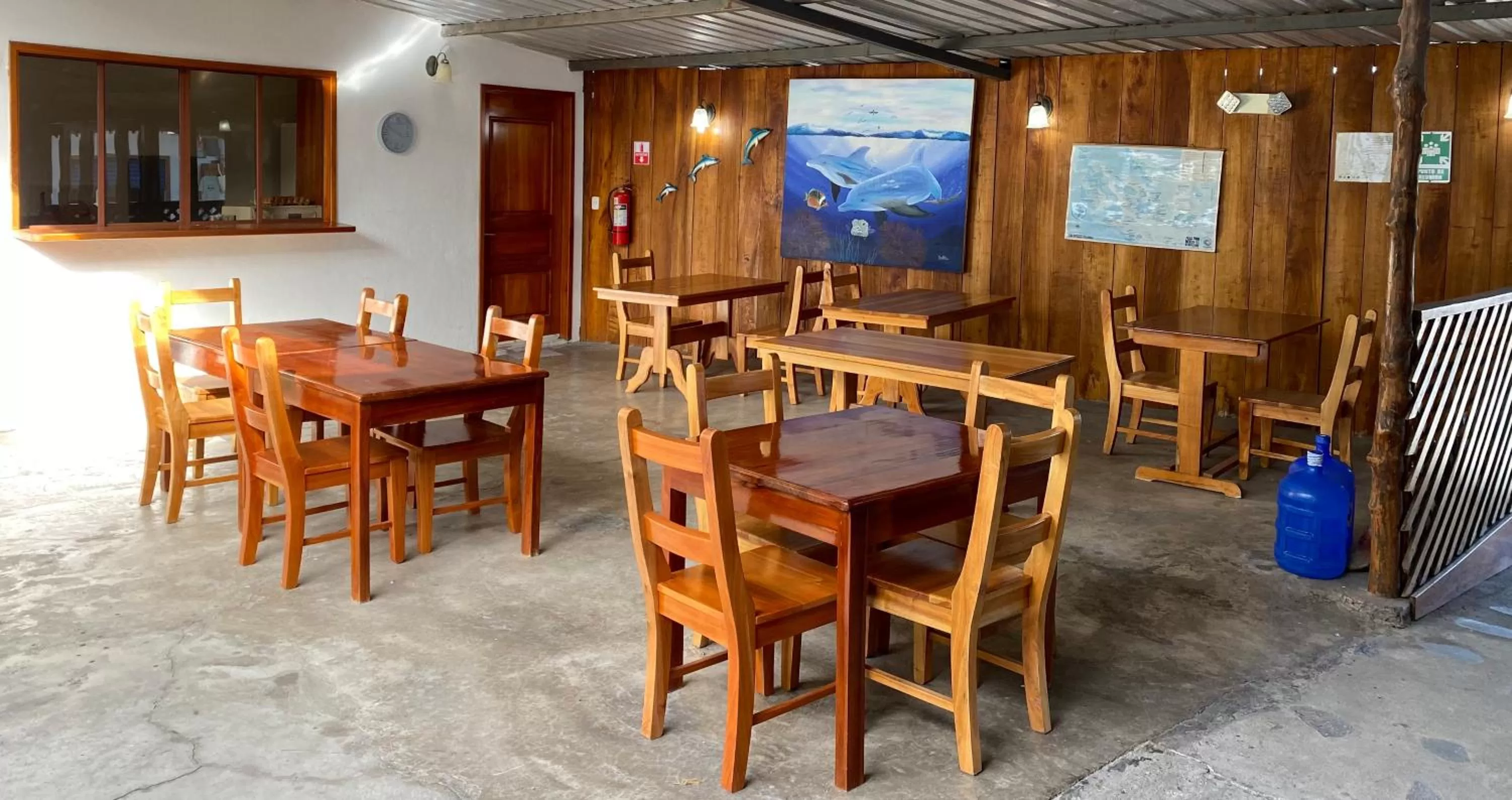 Restaurant/places to eat in La Peregrina Galapagos B&B