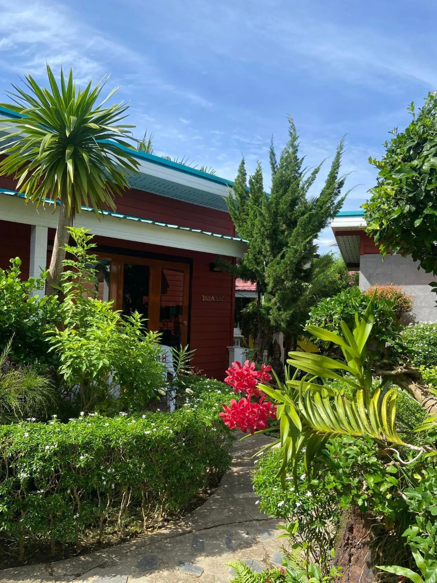 Property building in Thai Smile Bungalows