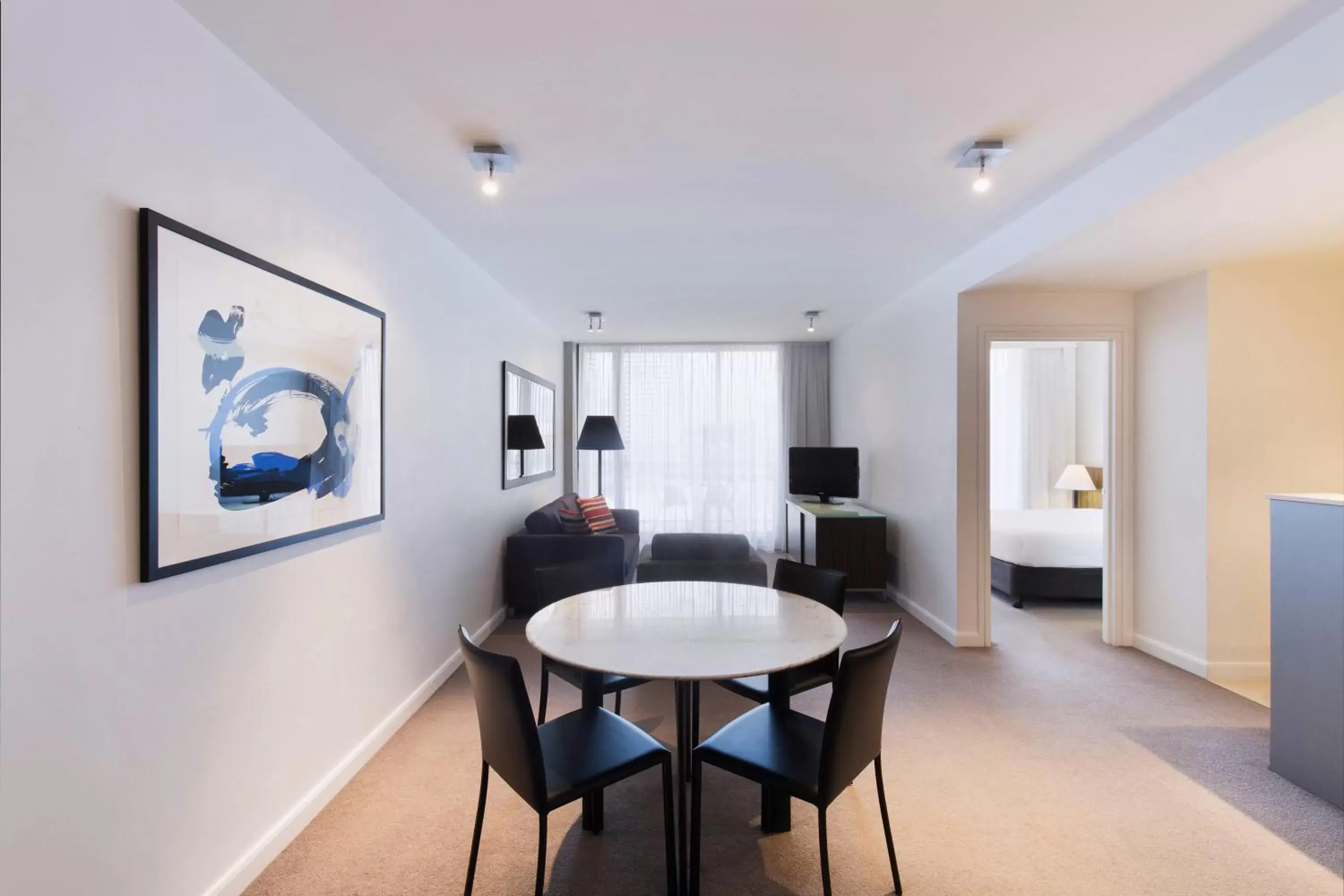 Photo of the whole room, Dining Area in Adina Apartment Hotel Sydney, Darling Harbour